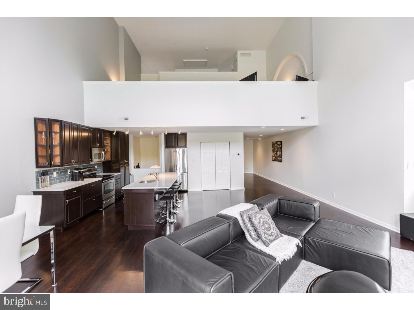 WASHINGTON SQ - Residential