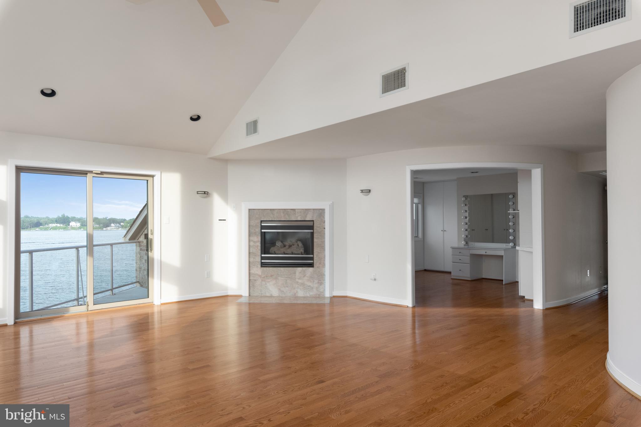 SOUTH RIVER LANDING - Residential