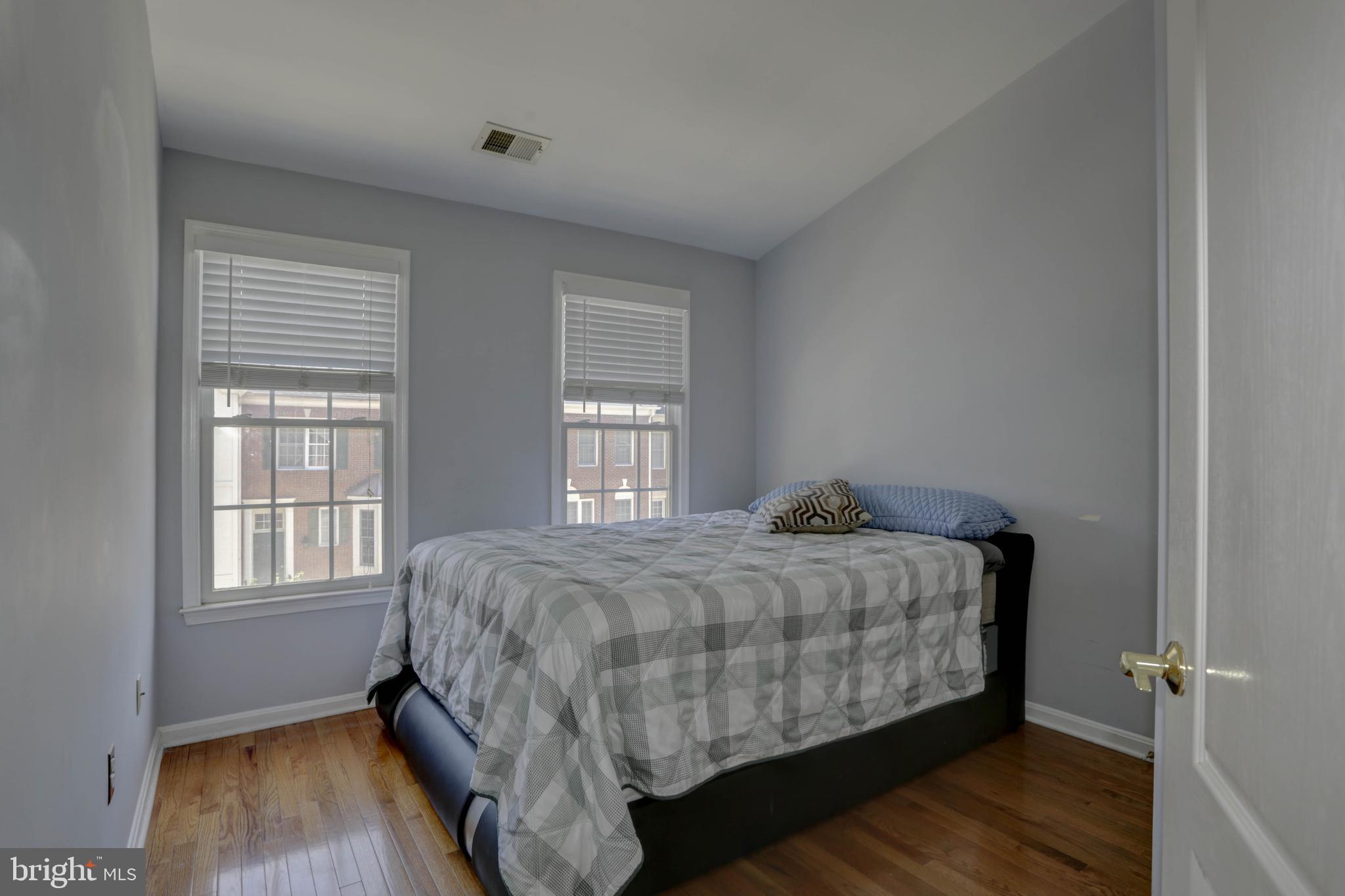 CHERINGTON - Residential