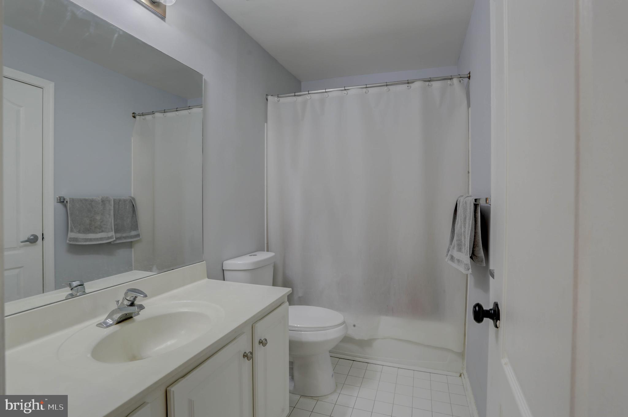 CHERINGTON - Residential