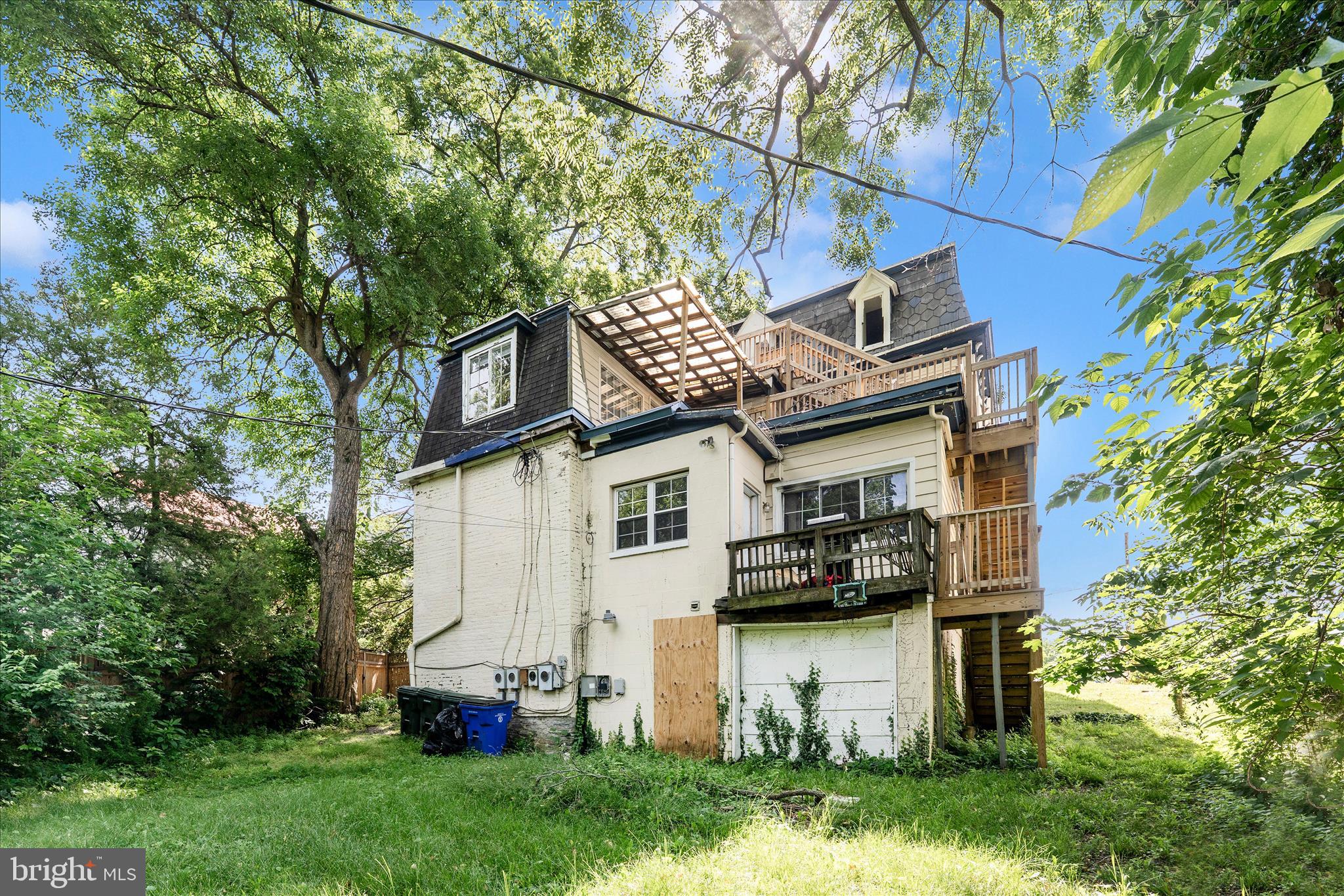 HAGERSTOWN - Residential