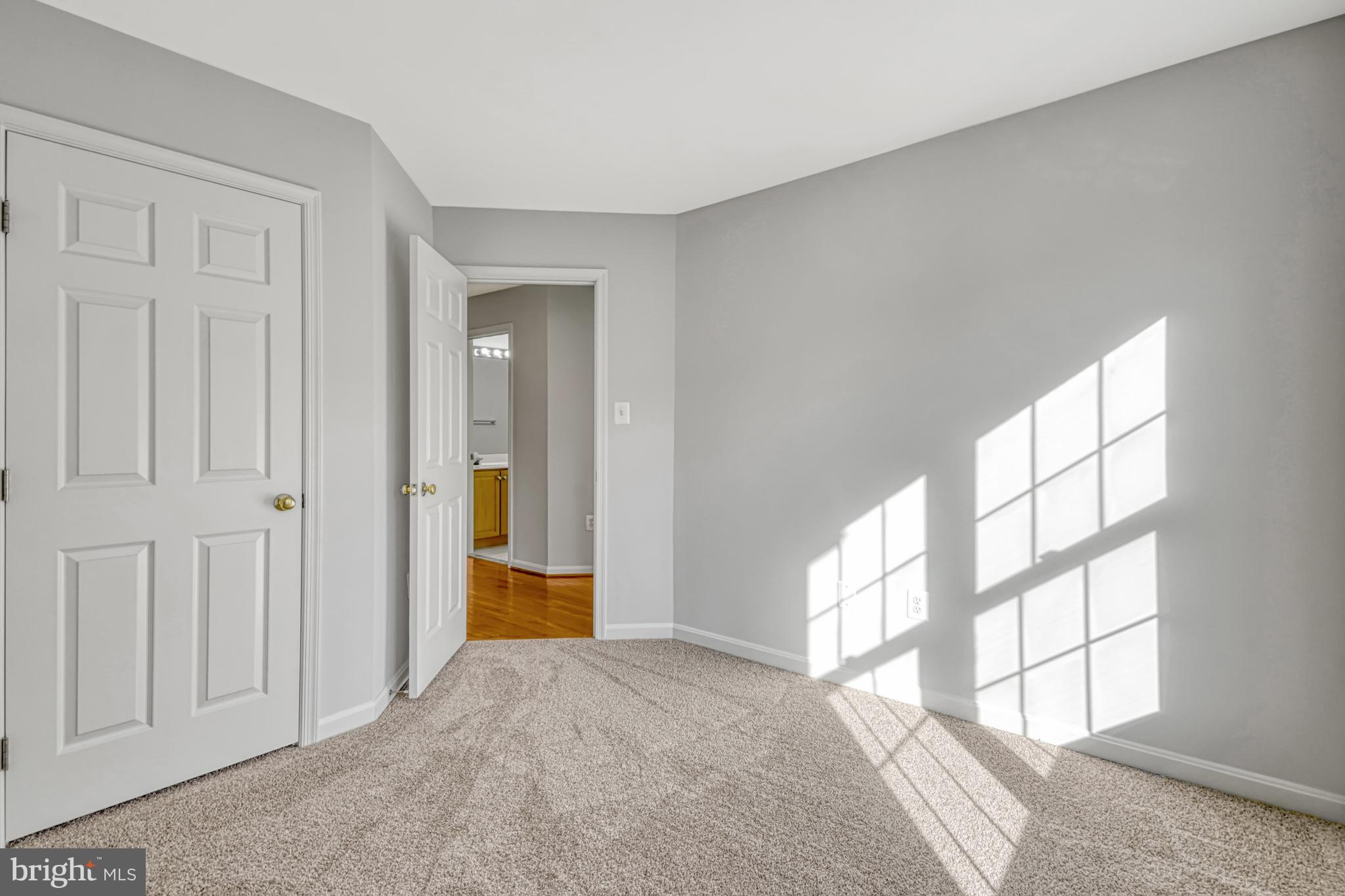 CHANCERY SQUARE - Residential