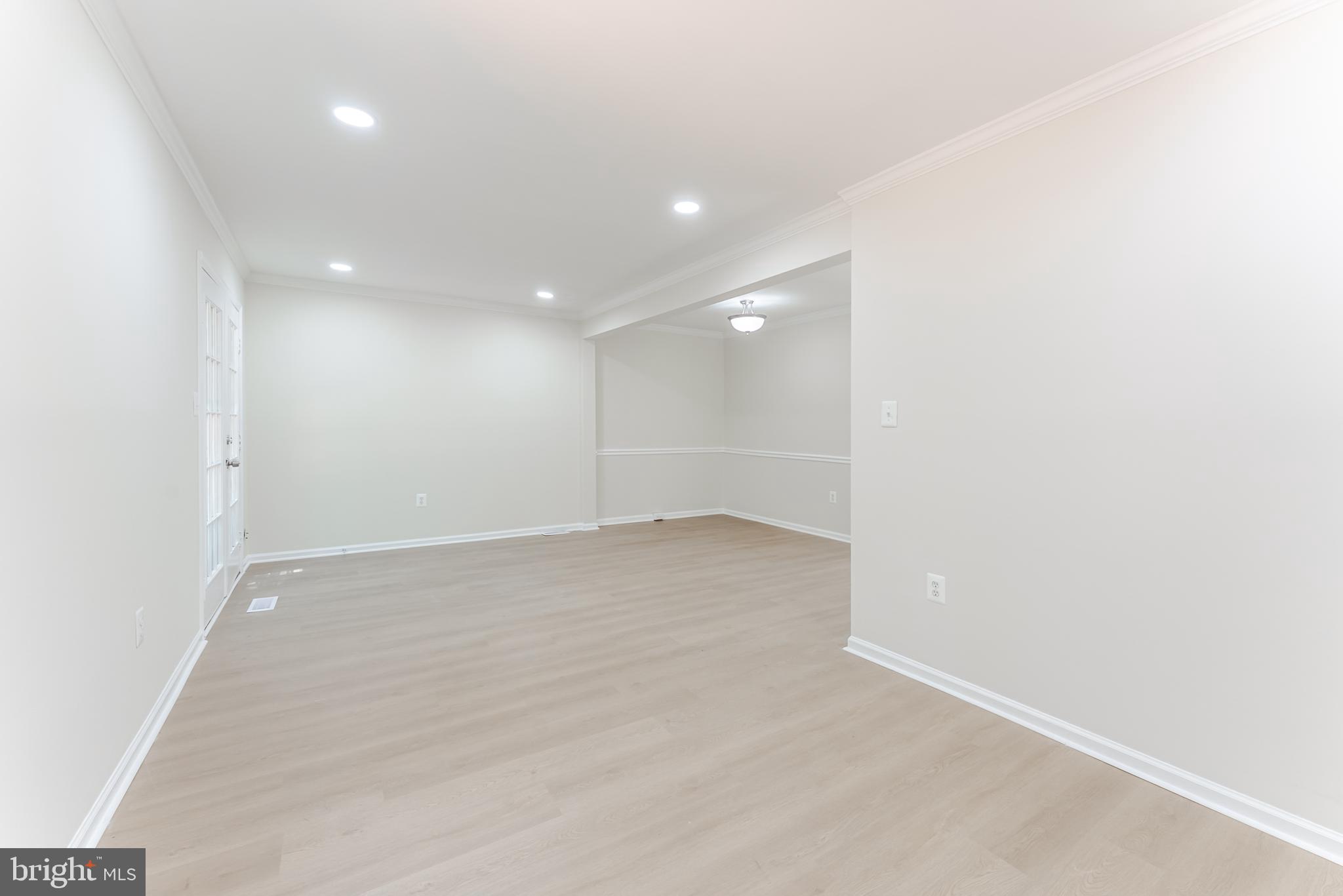 BURKE CENTRE - Residential