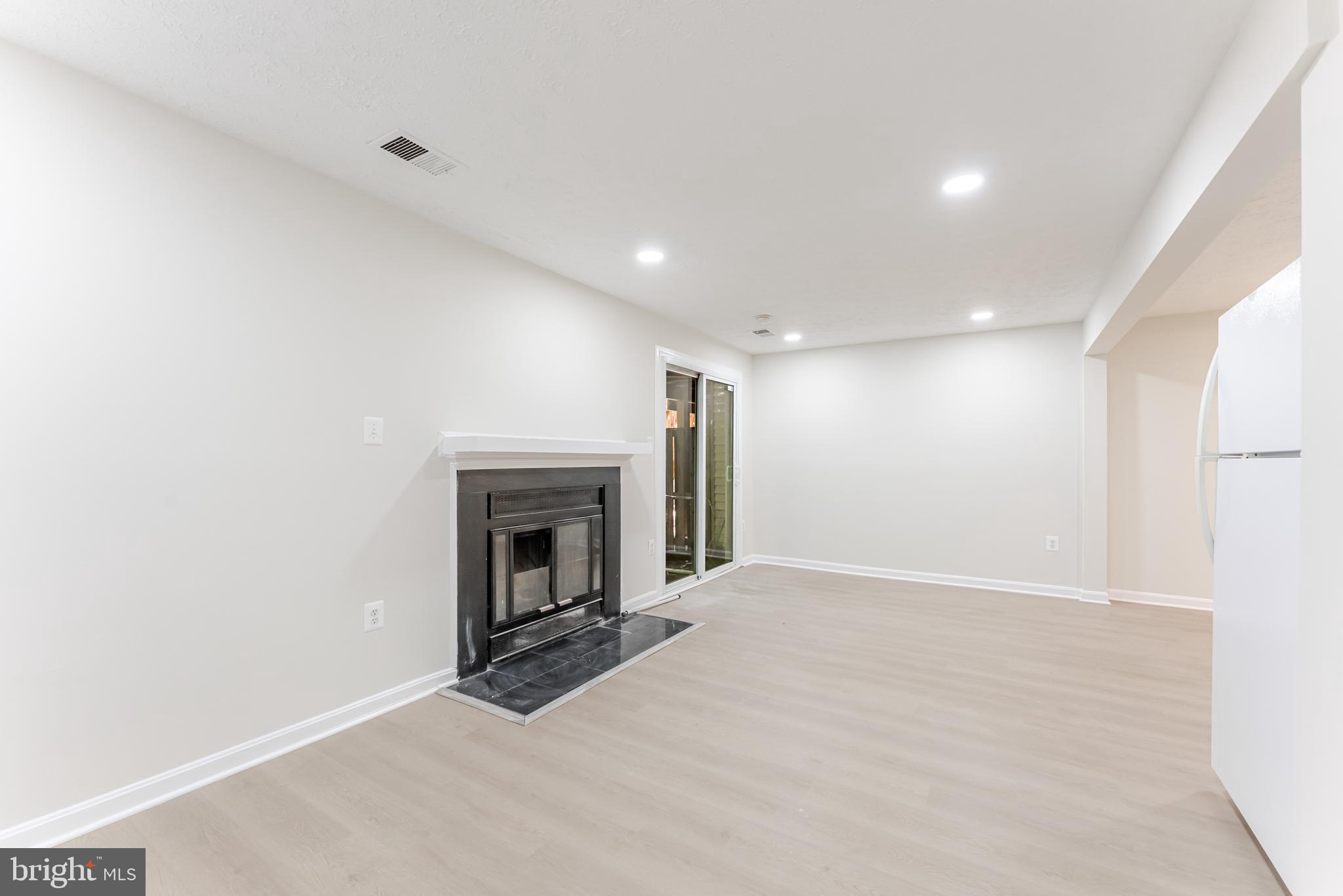 BURKE CENTRE - Residential