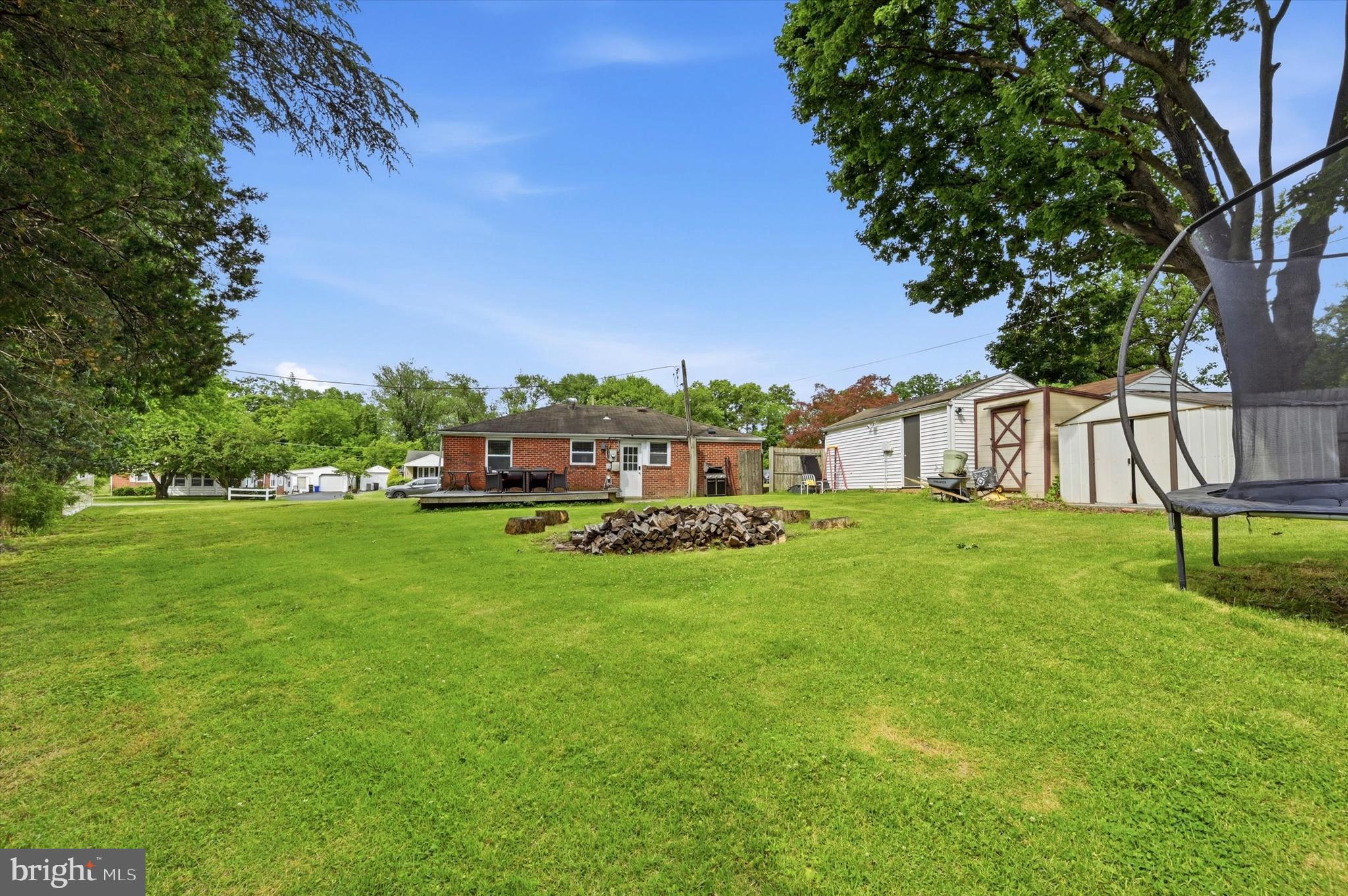PLYMOUTH VALLEY - Residential