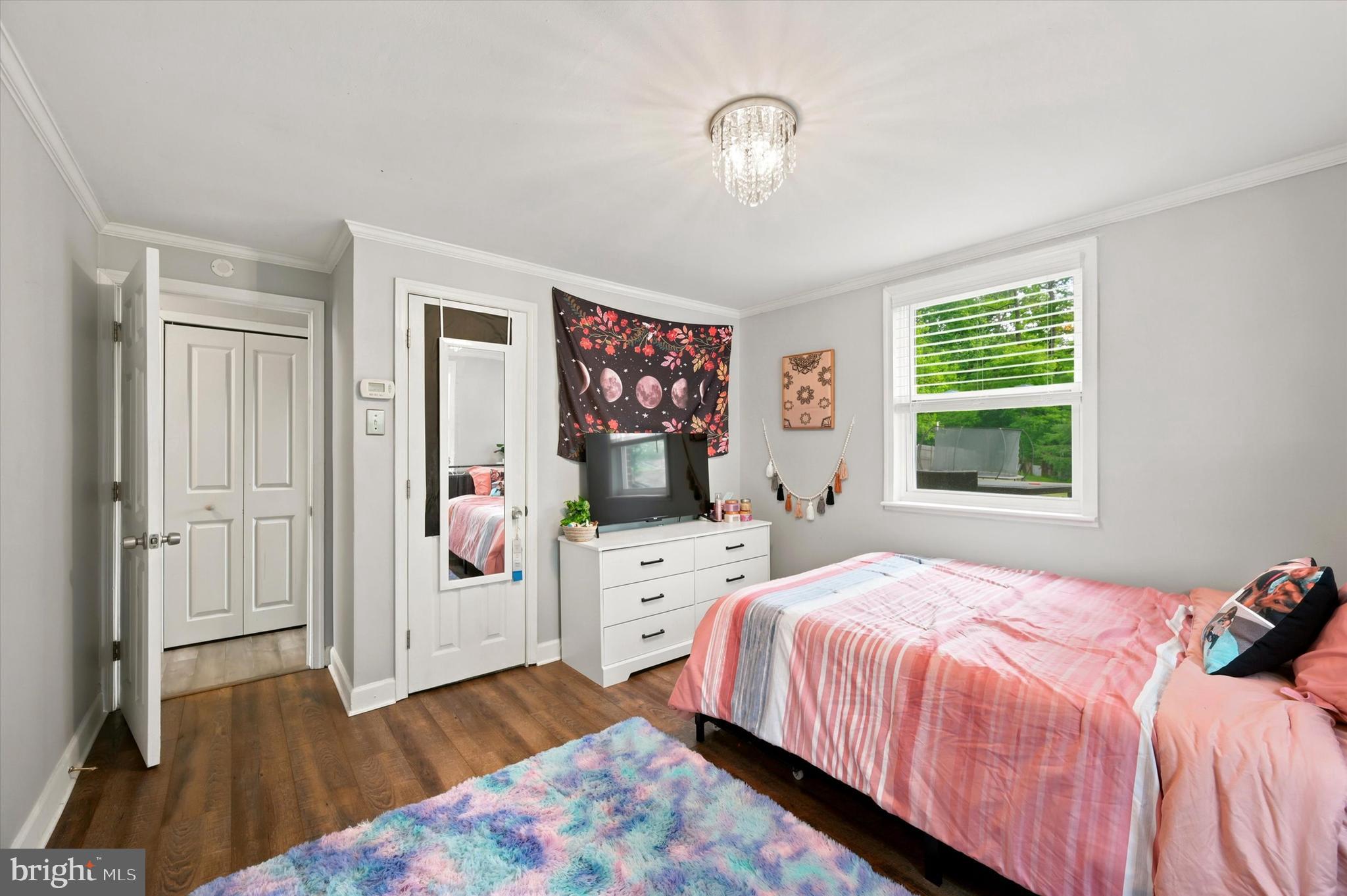PLYMOUTH VALLEY - Residential