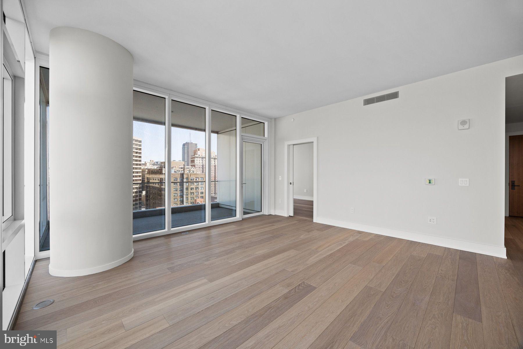 AVENUE OF THE ARTS - Residential