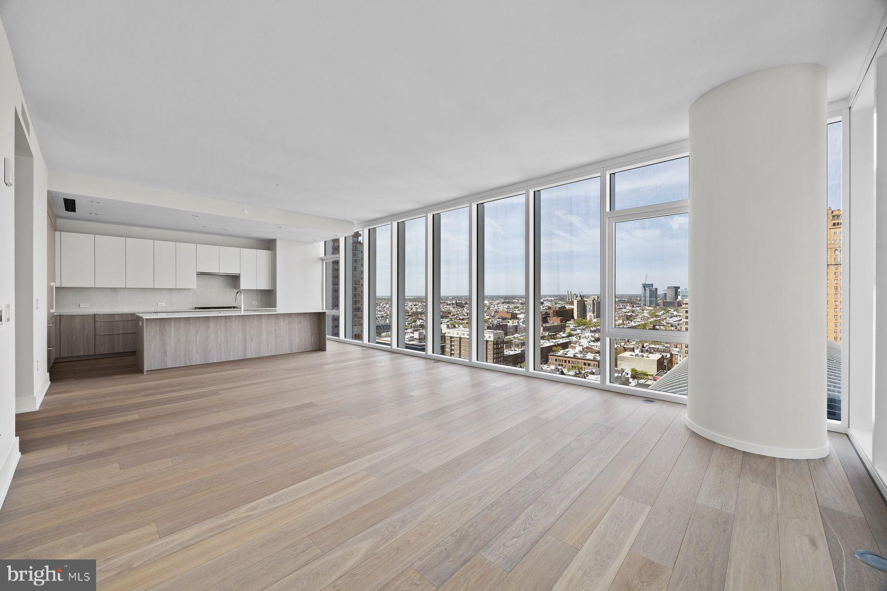 AVENUE OF THE ARTS - Residential