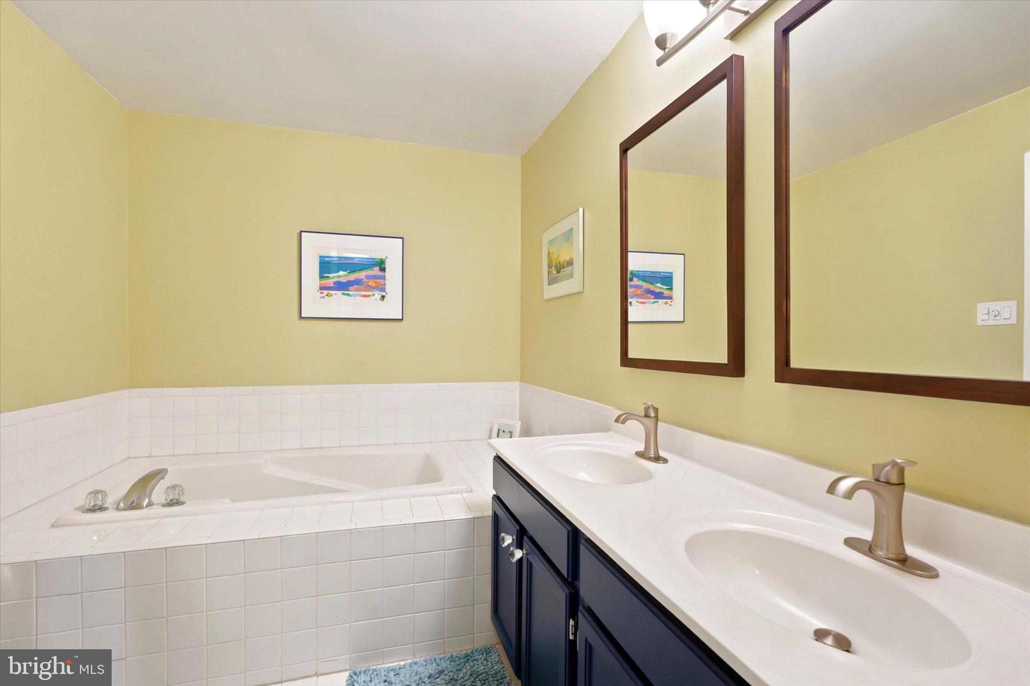 WILLISTOWN KNOLL - Residential