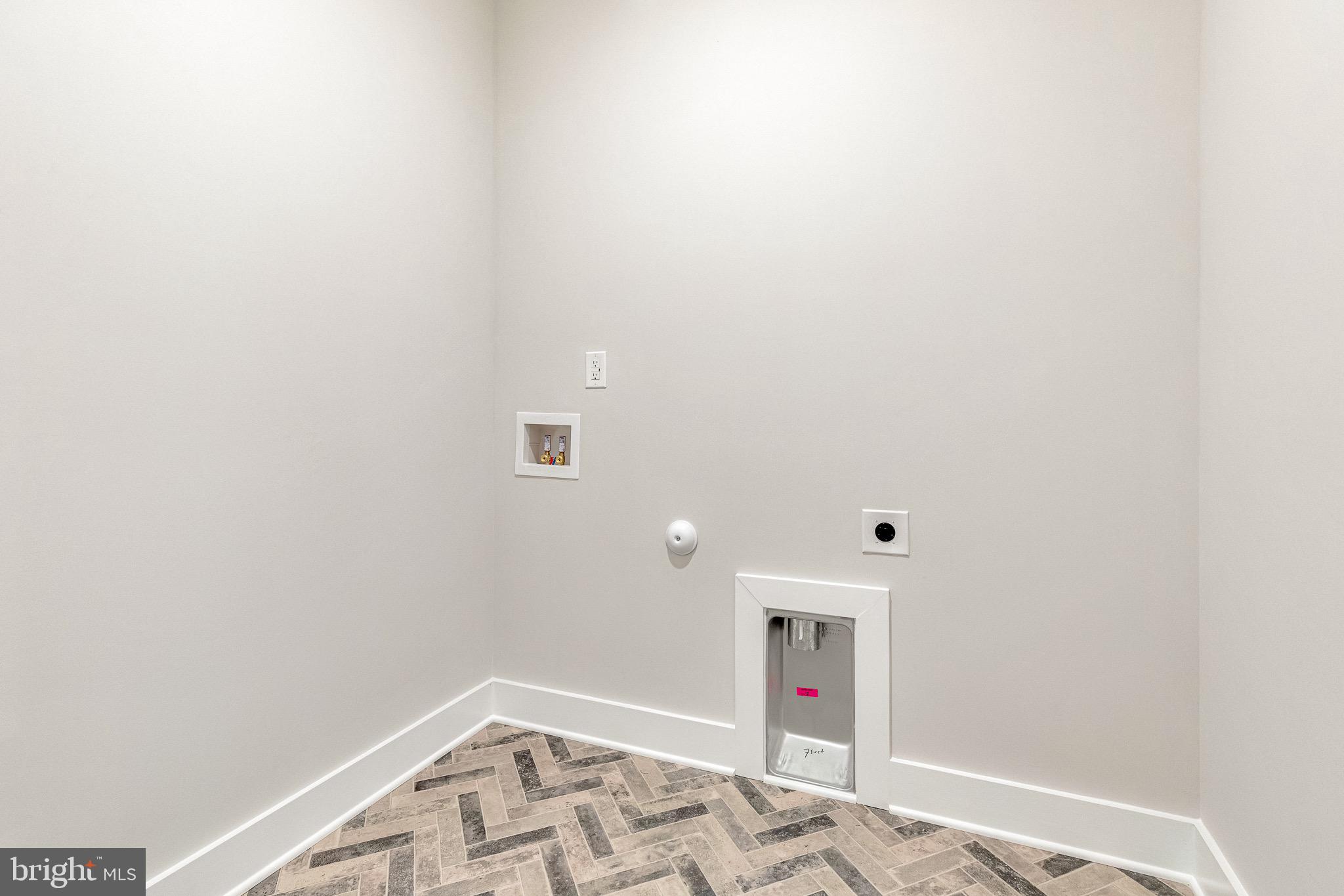 HOBBS HOLE PHASE 2 - Residential