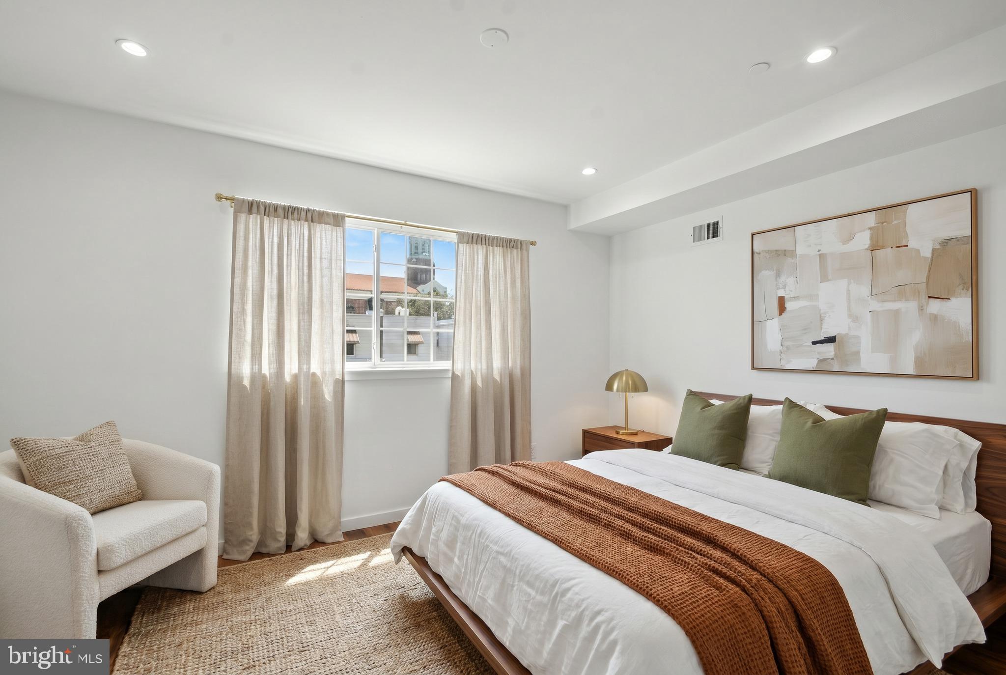 PORT RICHMOND - Residential