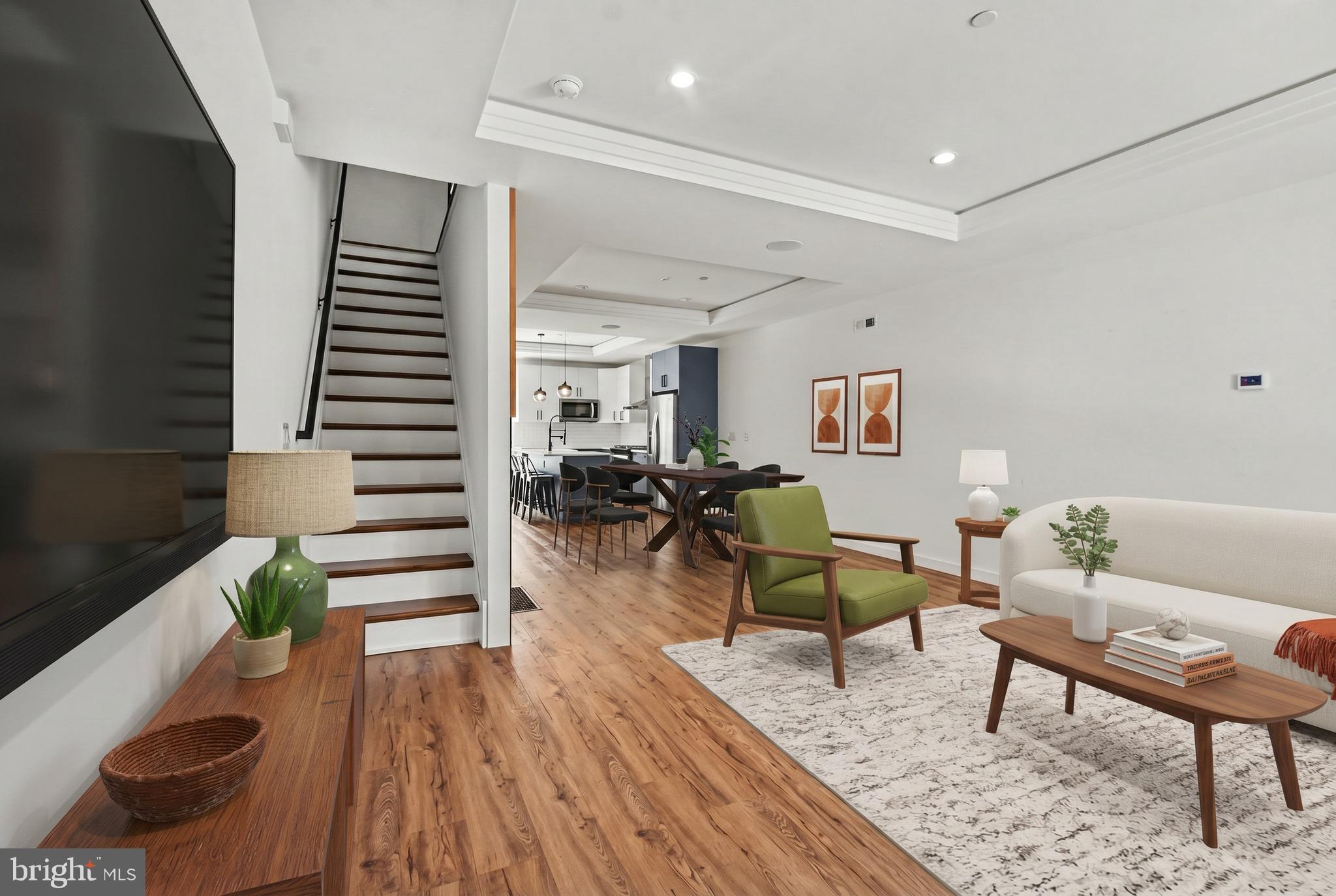 PORT RICHMOND - Residential