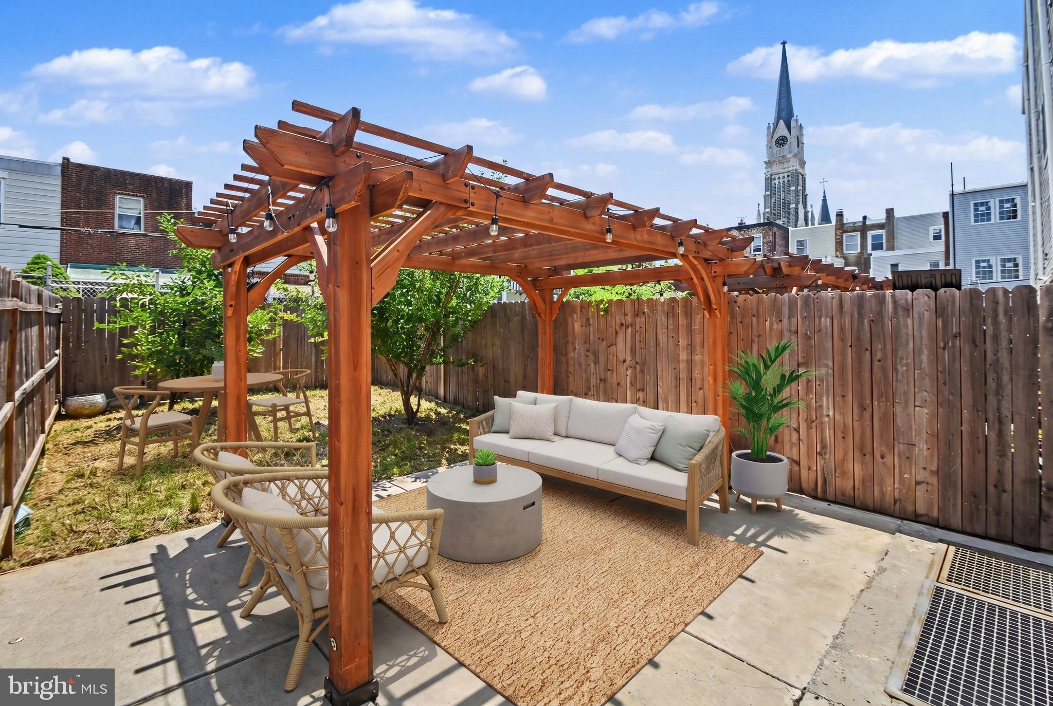 PORT RICHMOND - Residential