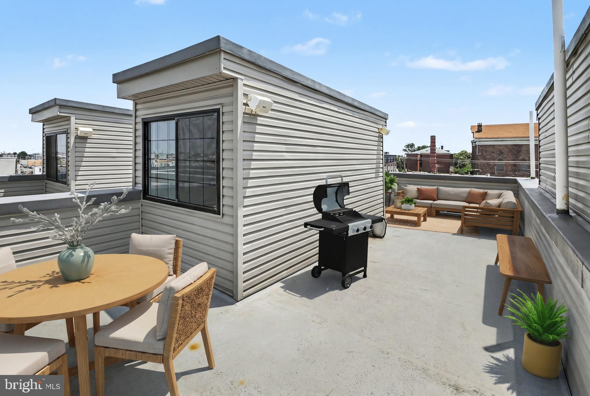 PORT RICHMOND - Residential