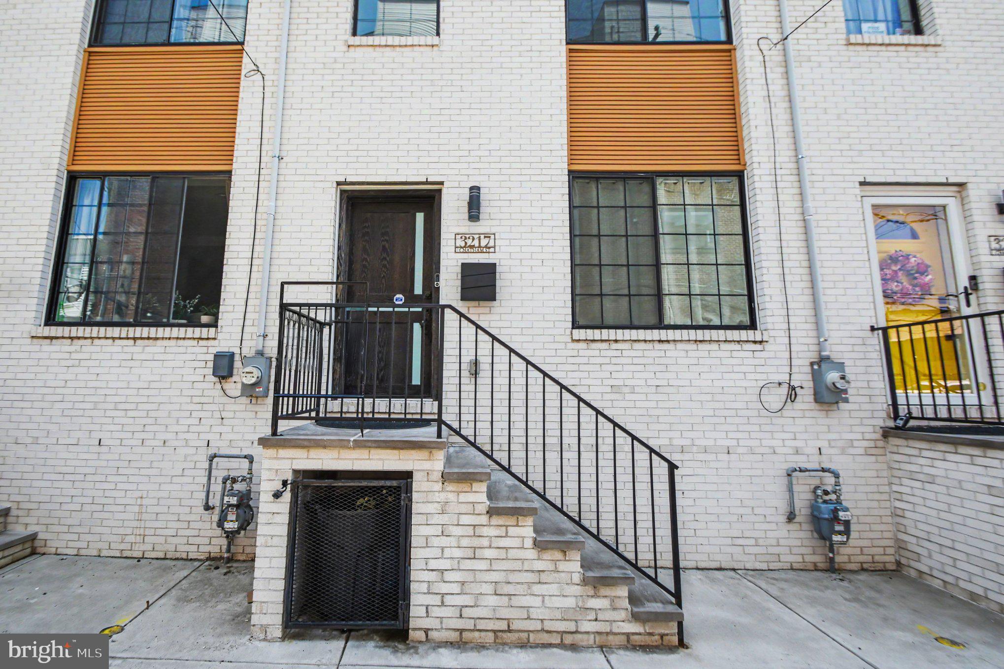 PORT RICHMOND - Residential