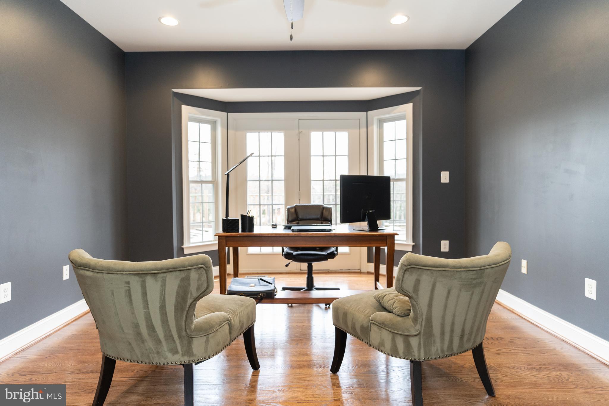 KUHN ESTATES - Residential