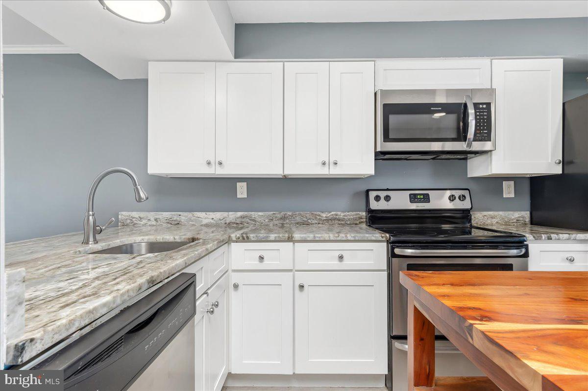 FREDERICKTOWNE VILLAGE - Residential