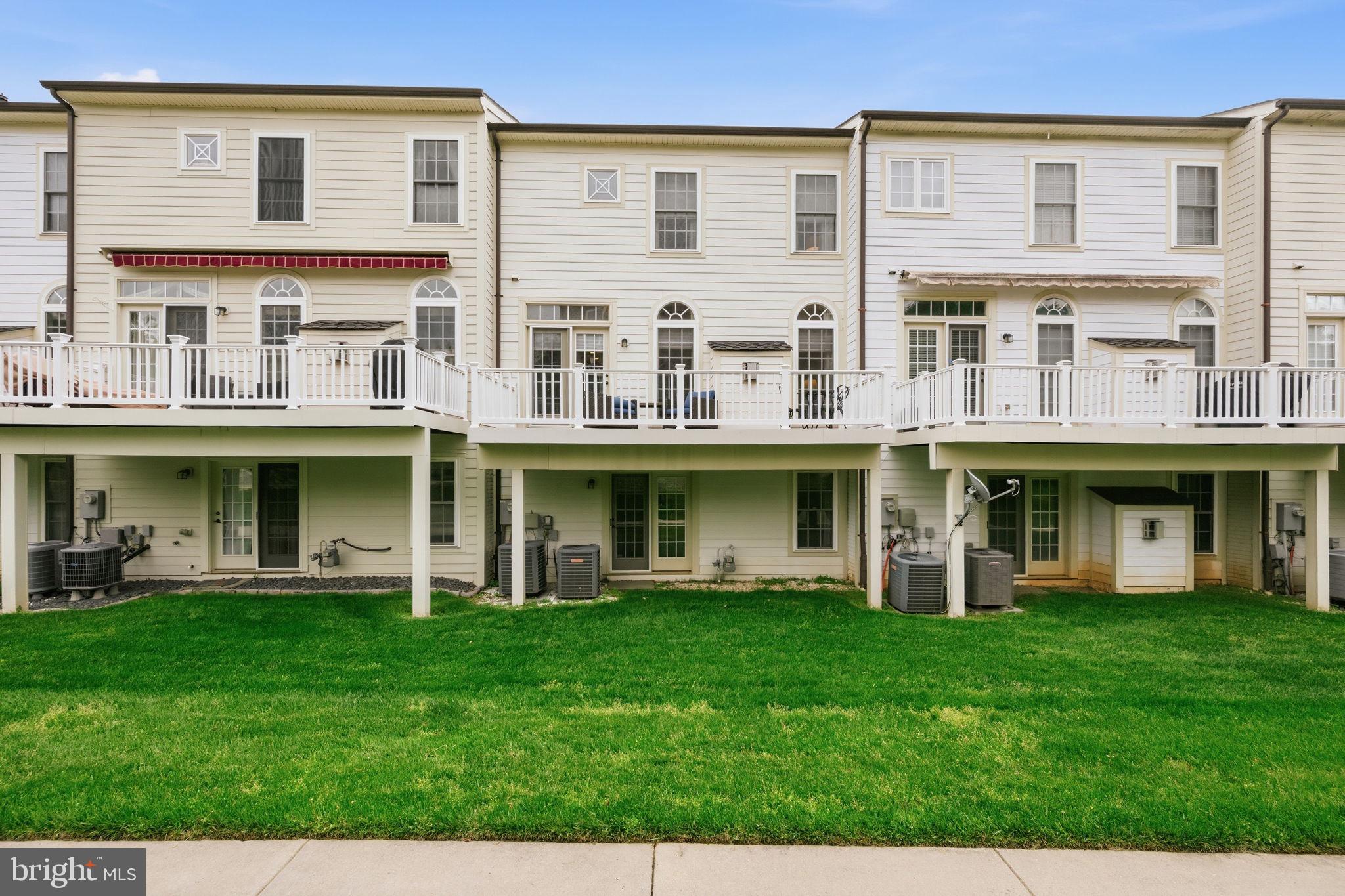 CROWN POINTE - Residential Lease
