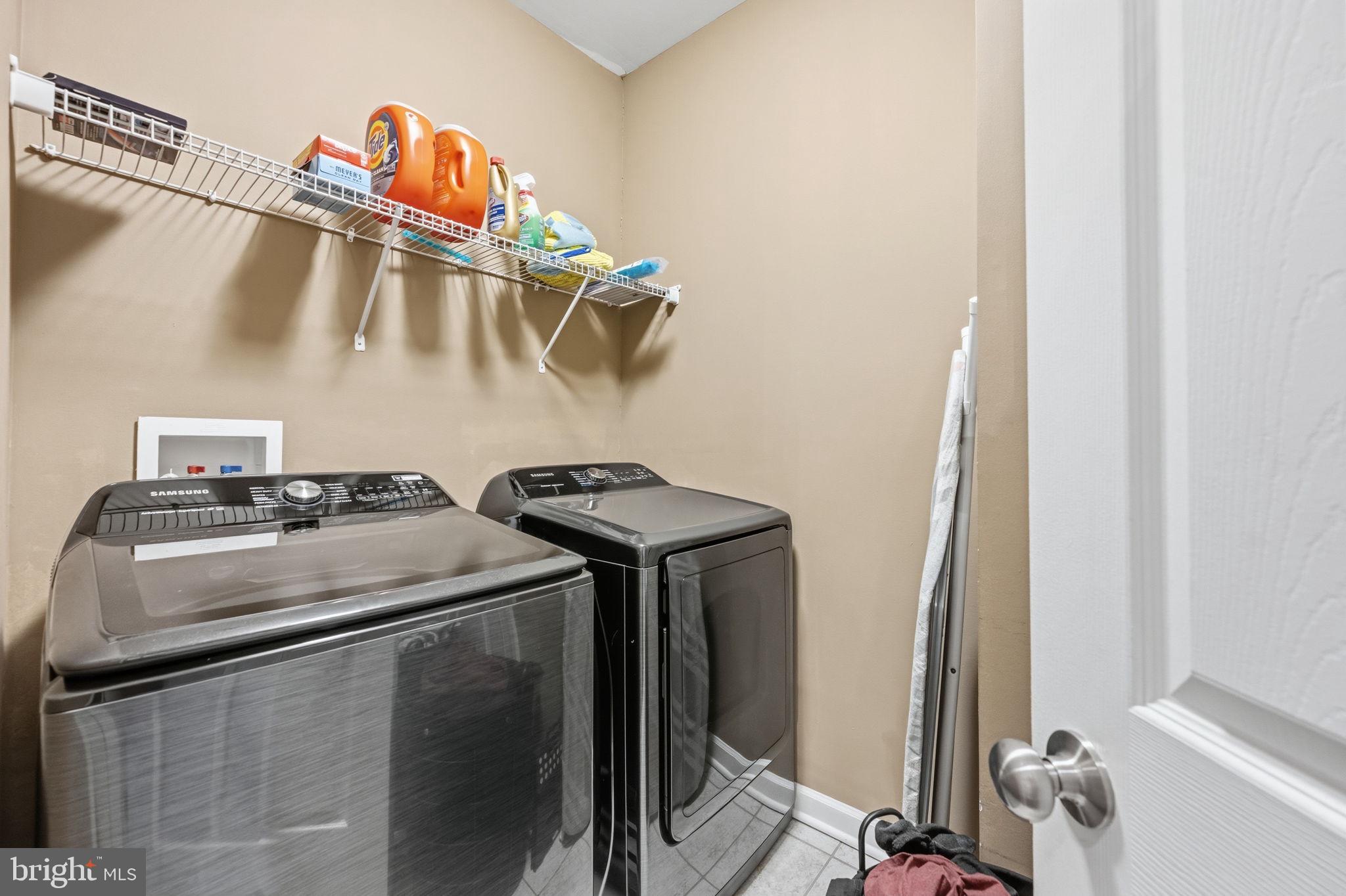 CROWN POINTE - Residential Lease