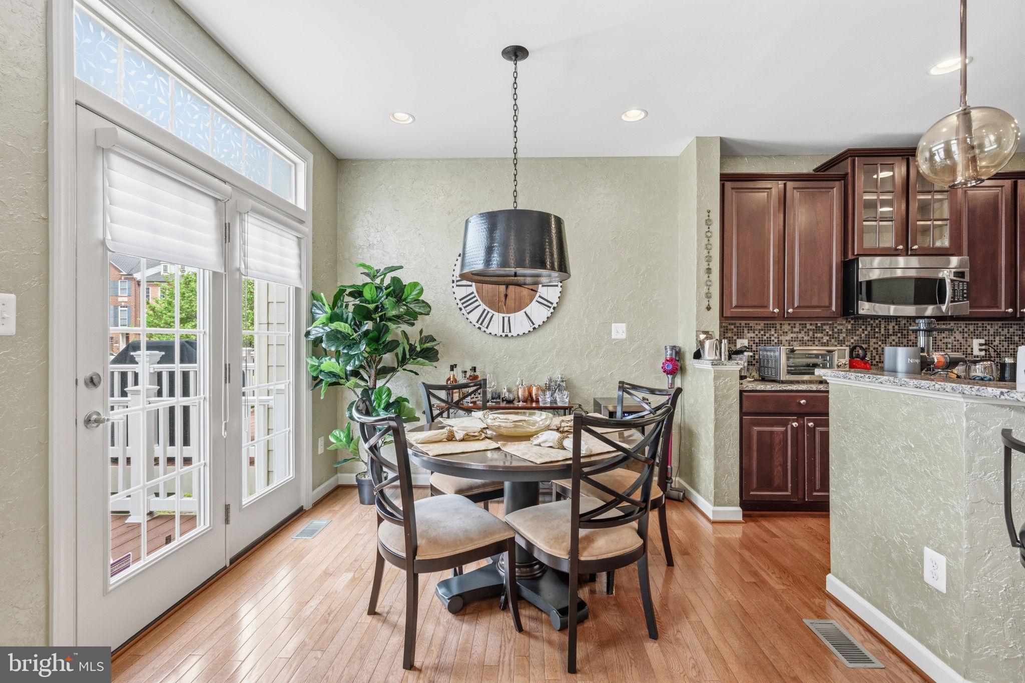 CROWN POINTE - Residential Lease
