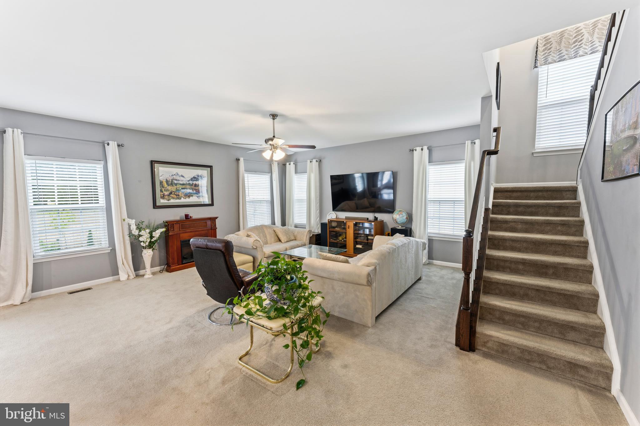 LEE'S PARKE - Residential