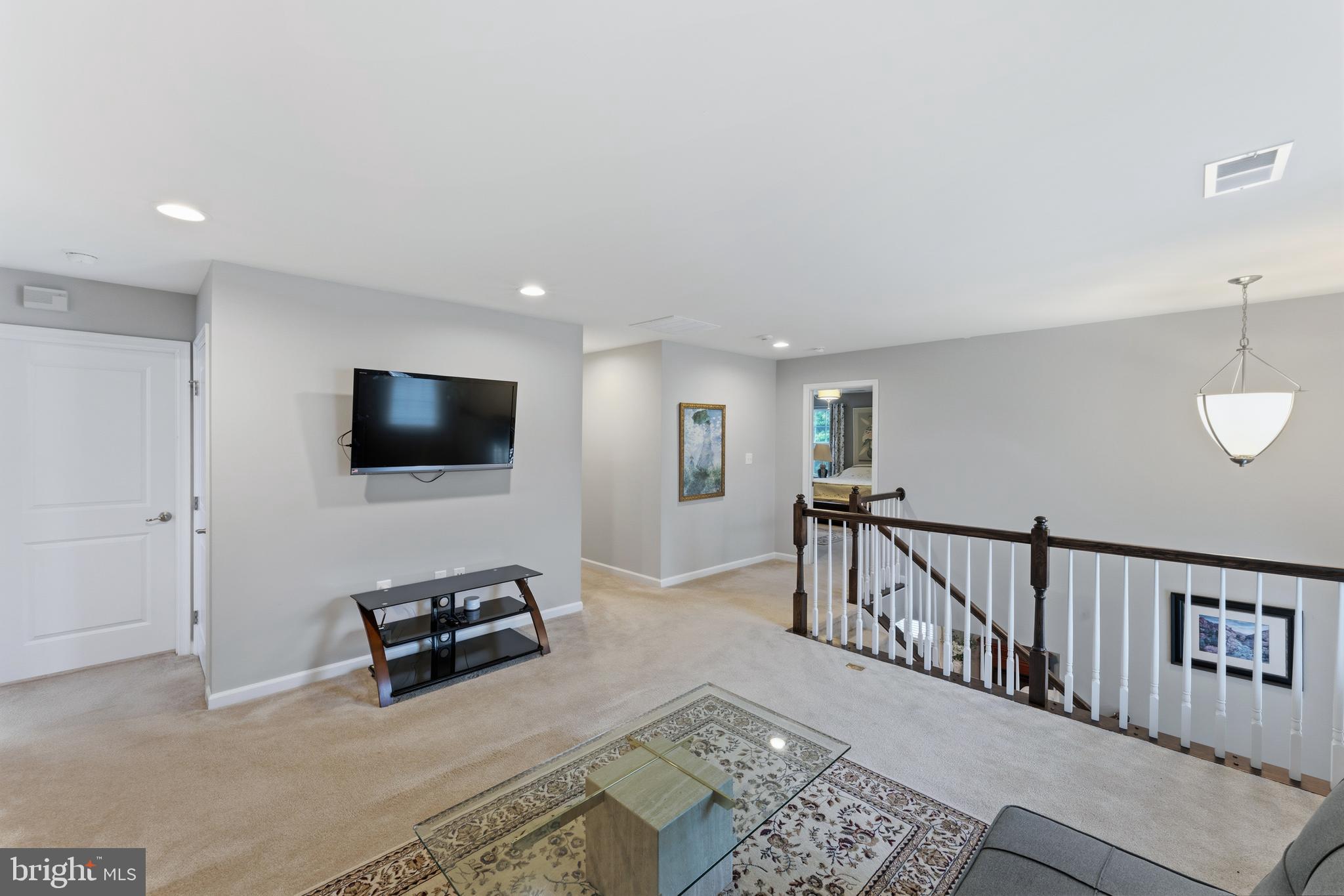 LEE'S PARKE - Residential