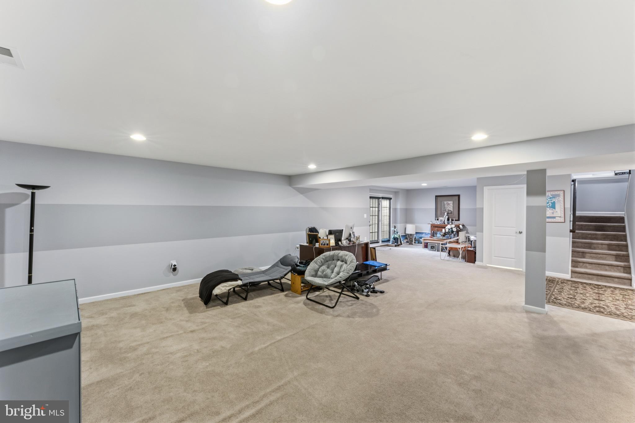 LEE'S PARKE - Residential