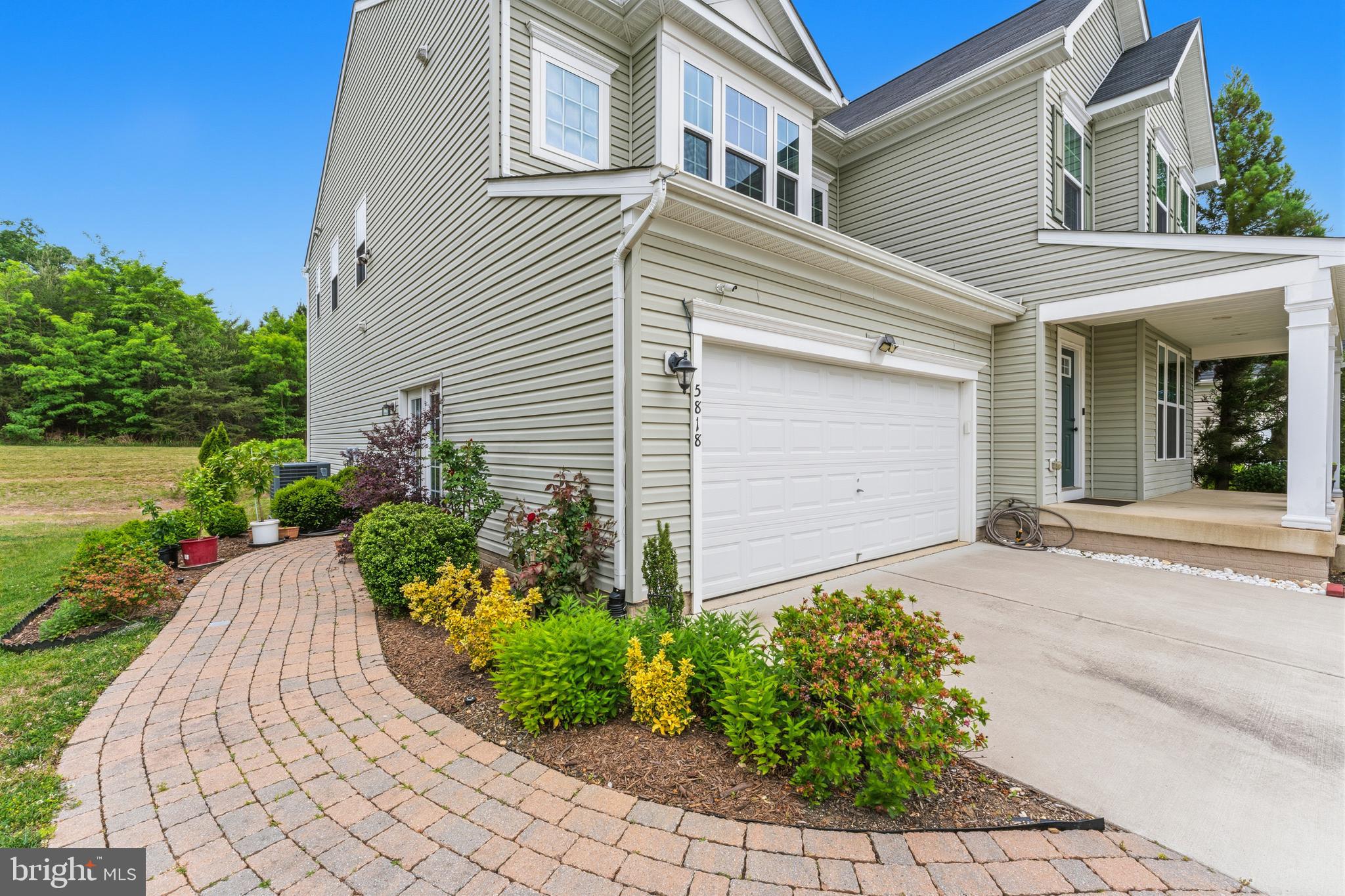 LEE'S PARKE - Residential
