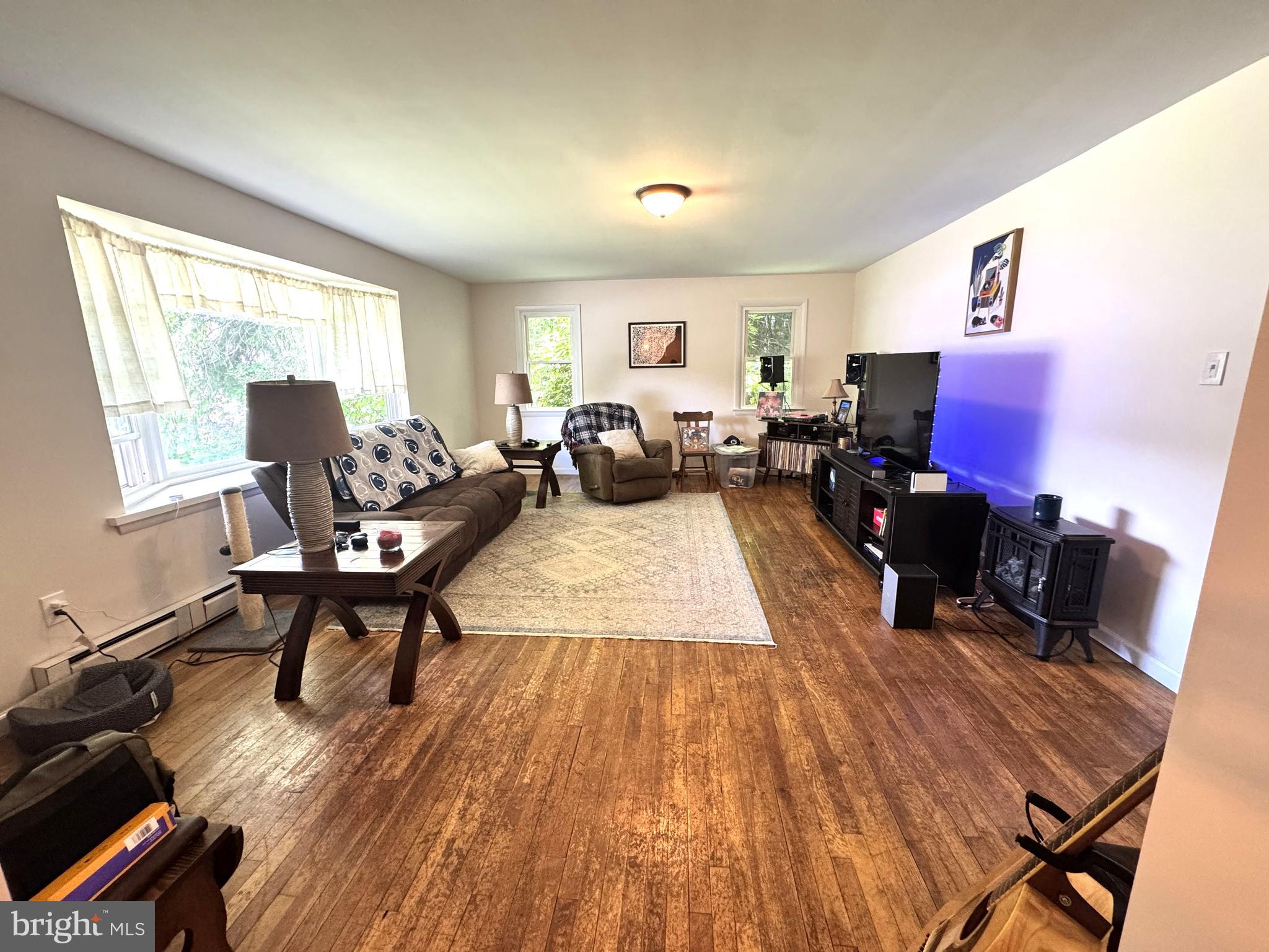 PLEASANT ACRES - Residential
