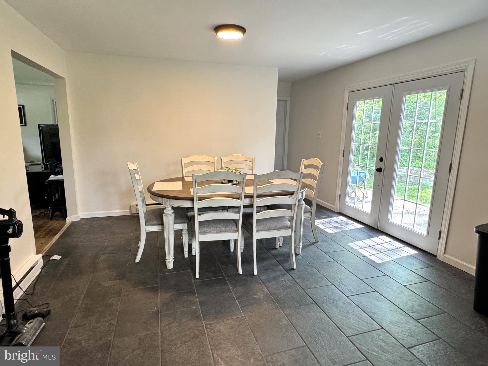 PLEASANT ACRES - Residential