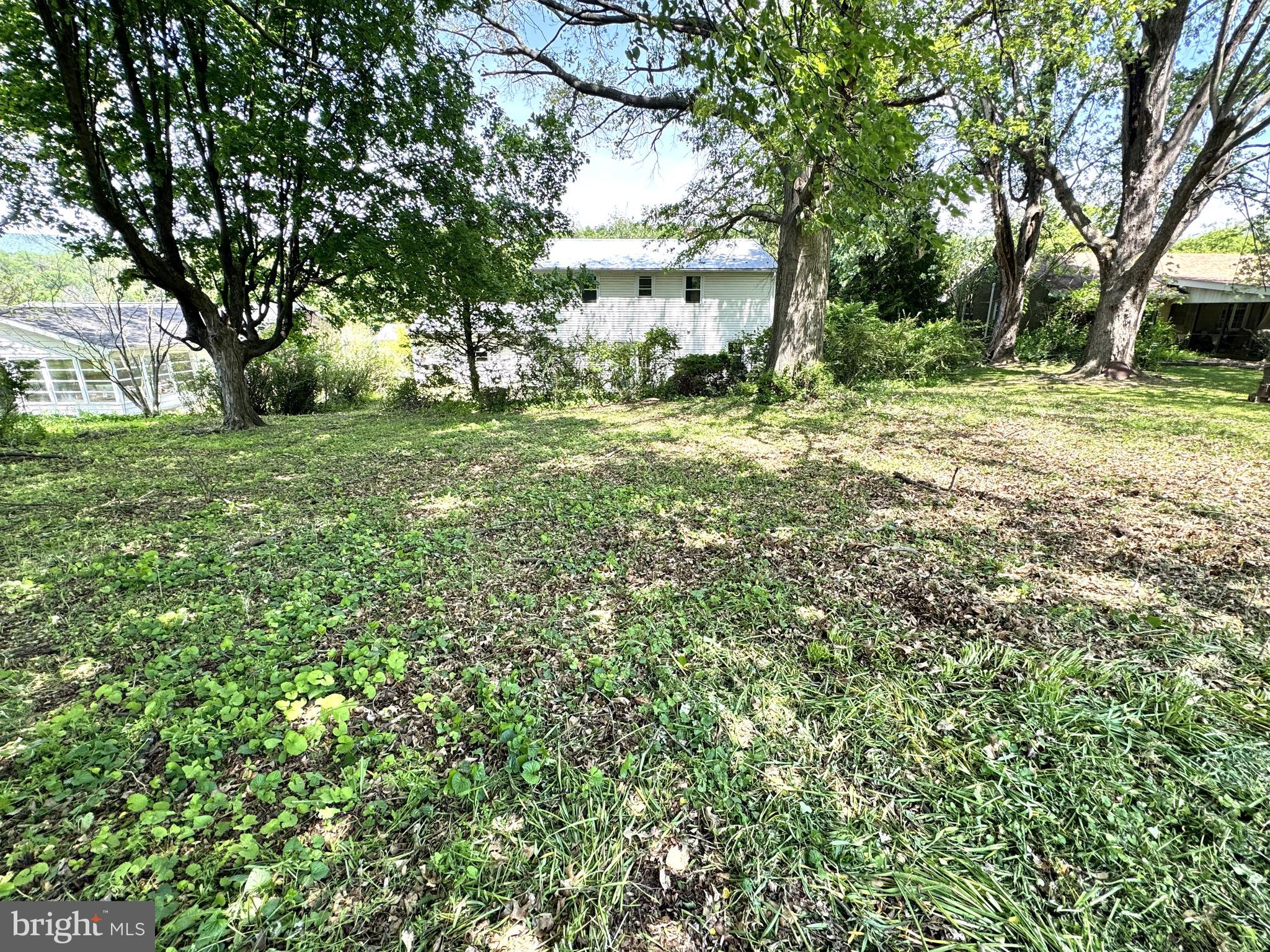 PLEASANT ACRES - Residential