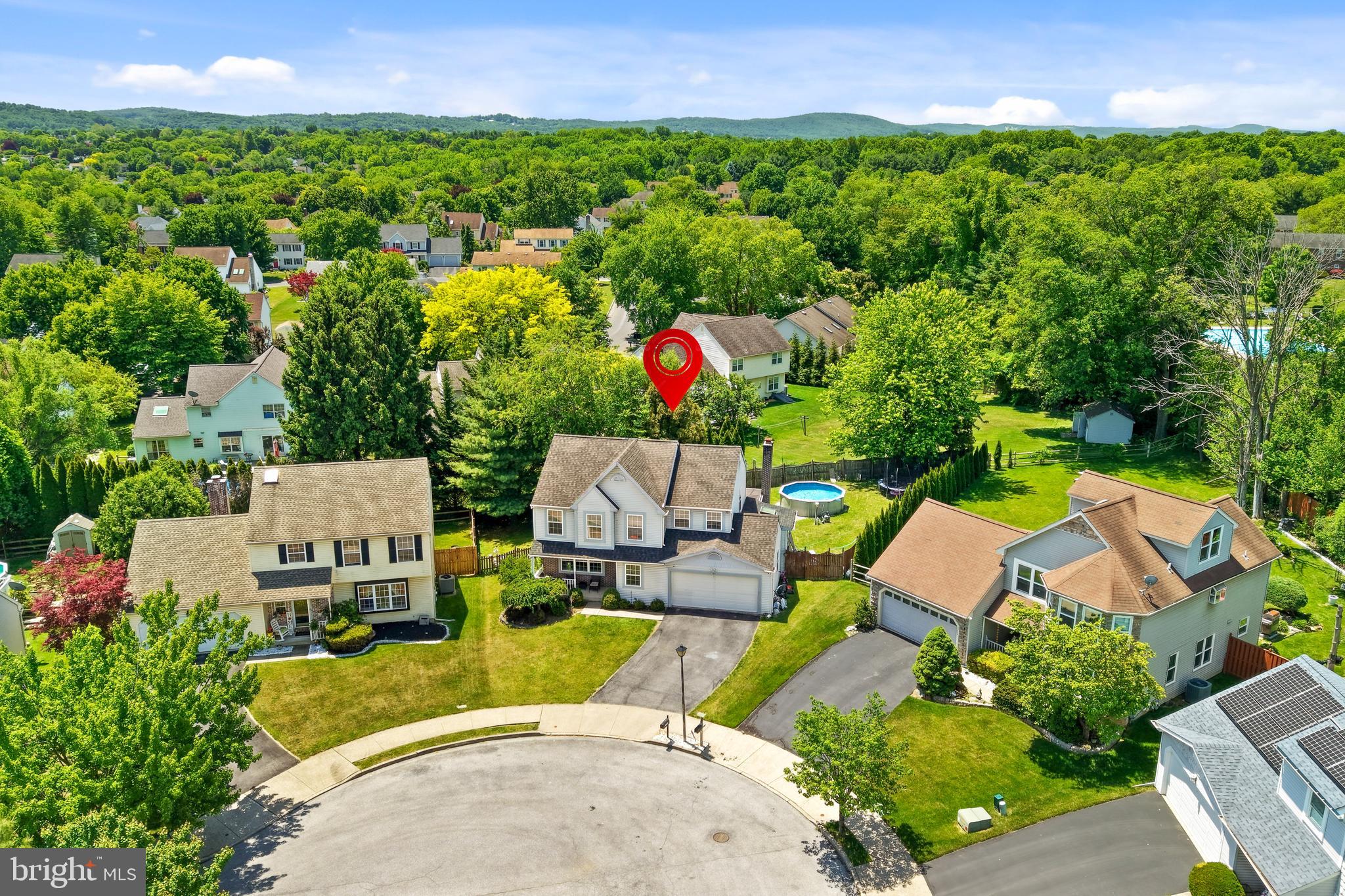 DEVON RIDGE - Residential