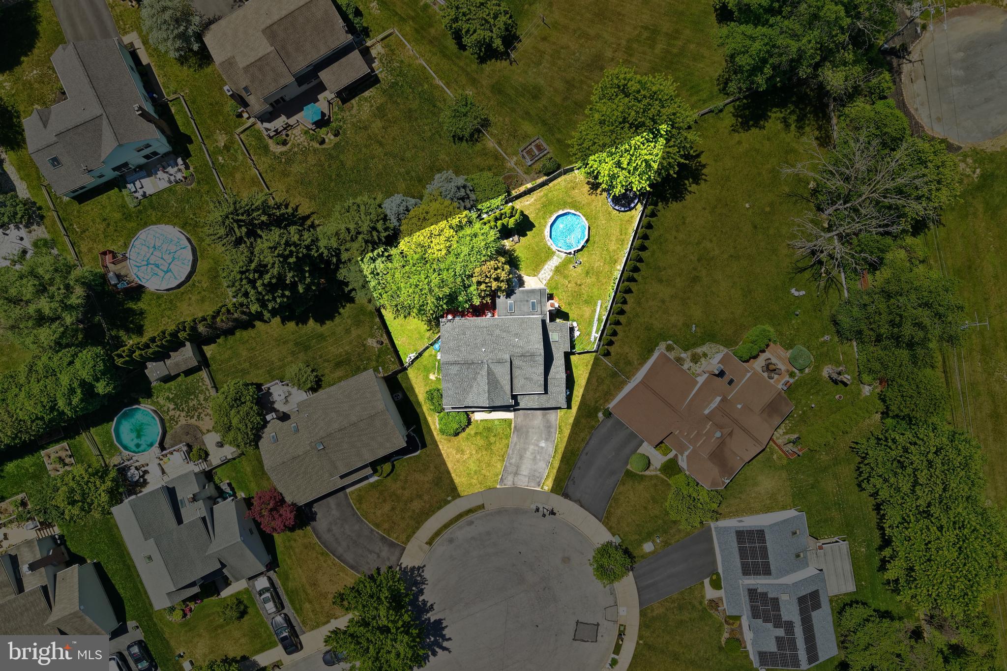 DEVON RIDGE - Residential