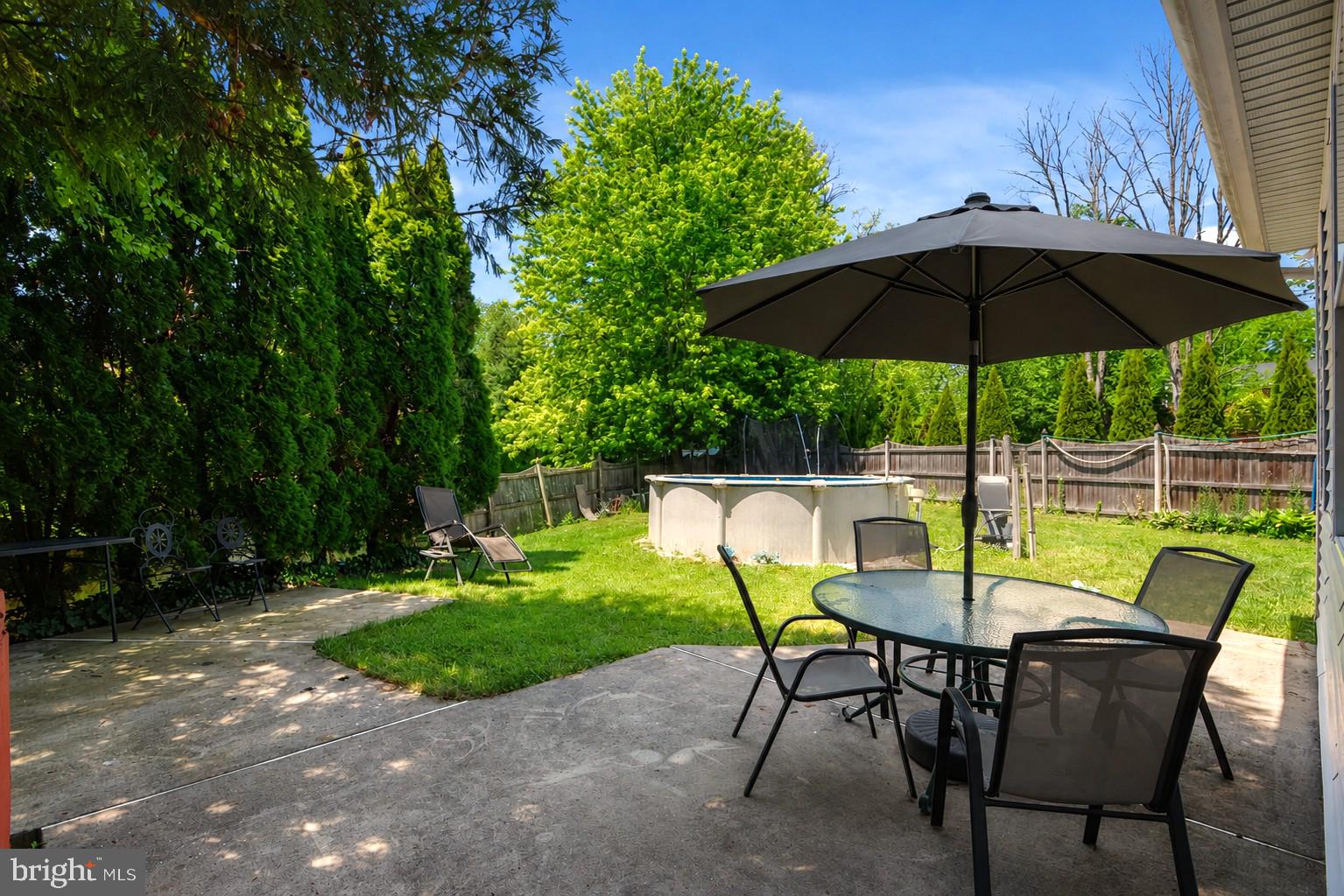 DEVON RIDGE - Residential