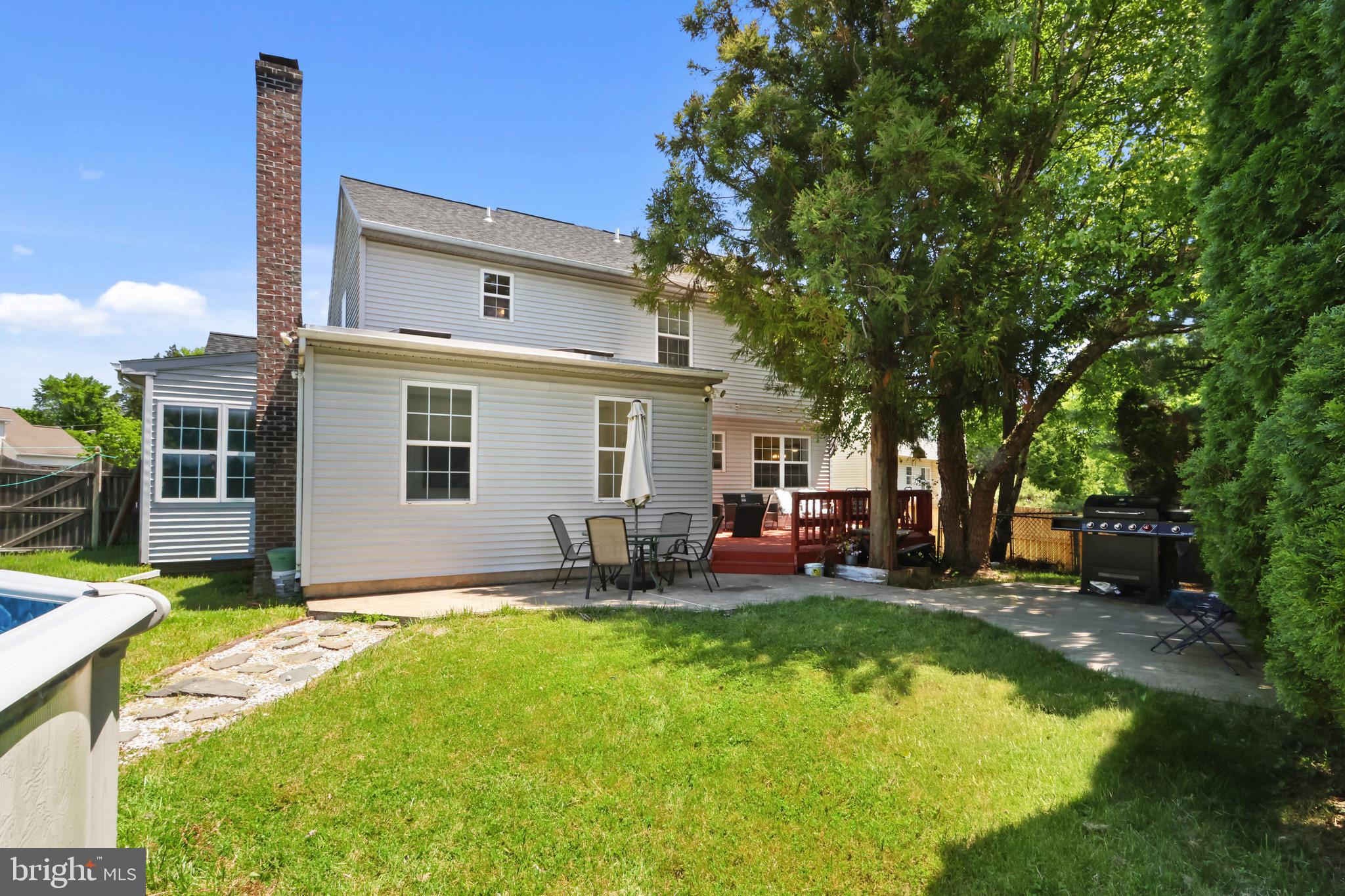 DEVON RIDGE - Residential