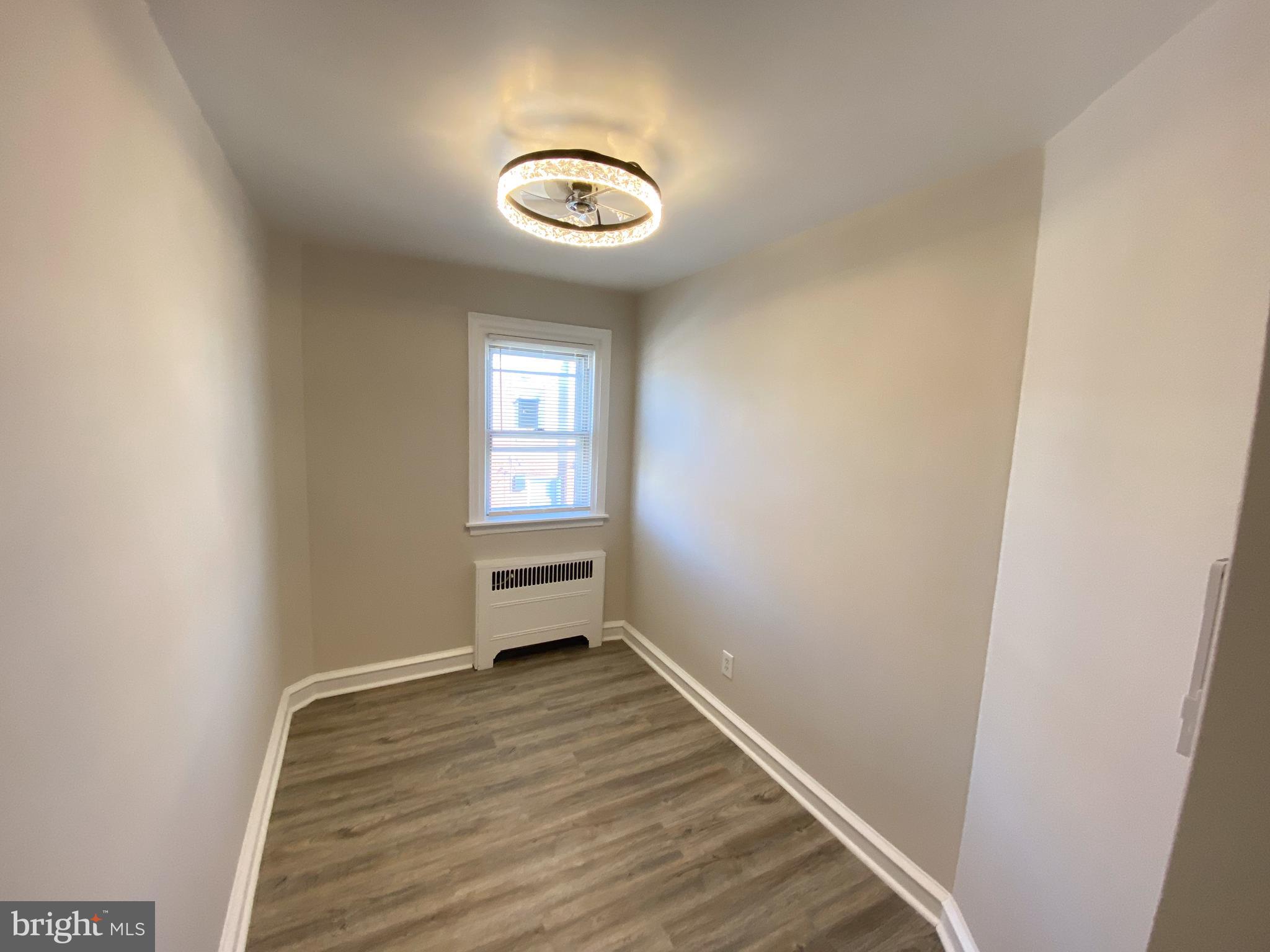 LAWNCREST - Residential