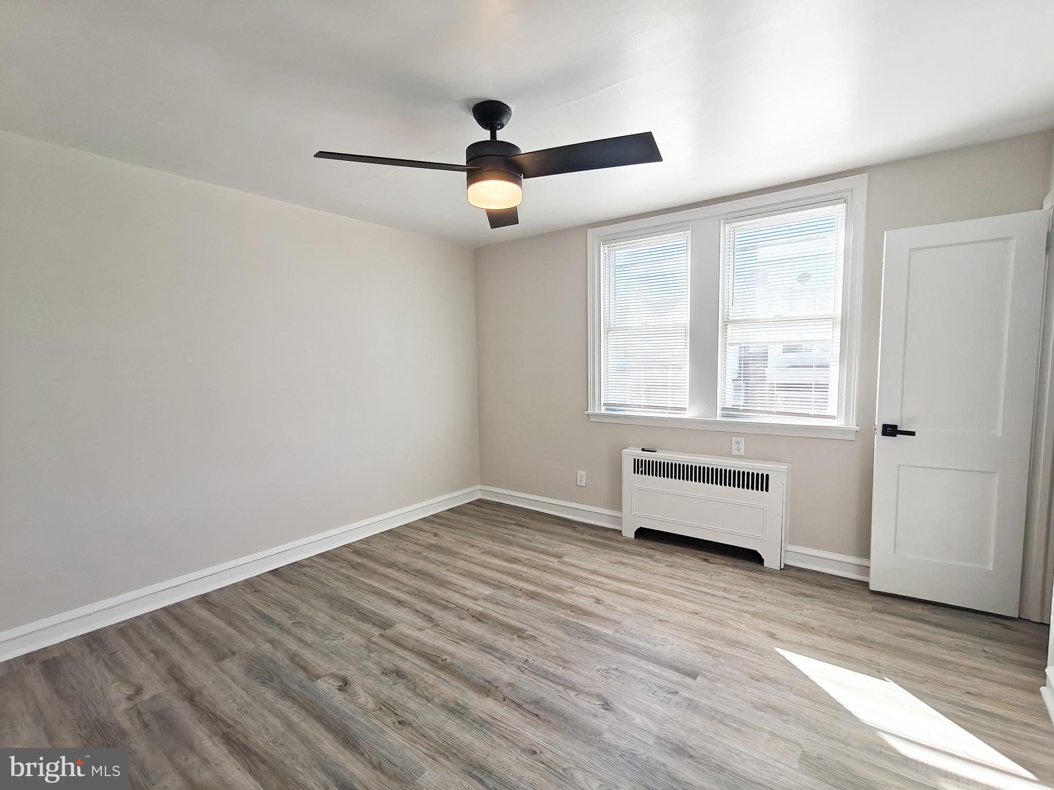 LAWNCREST - Residential