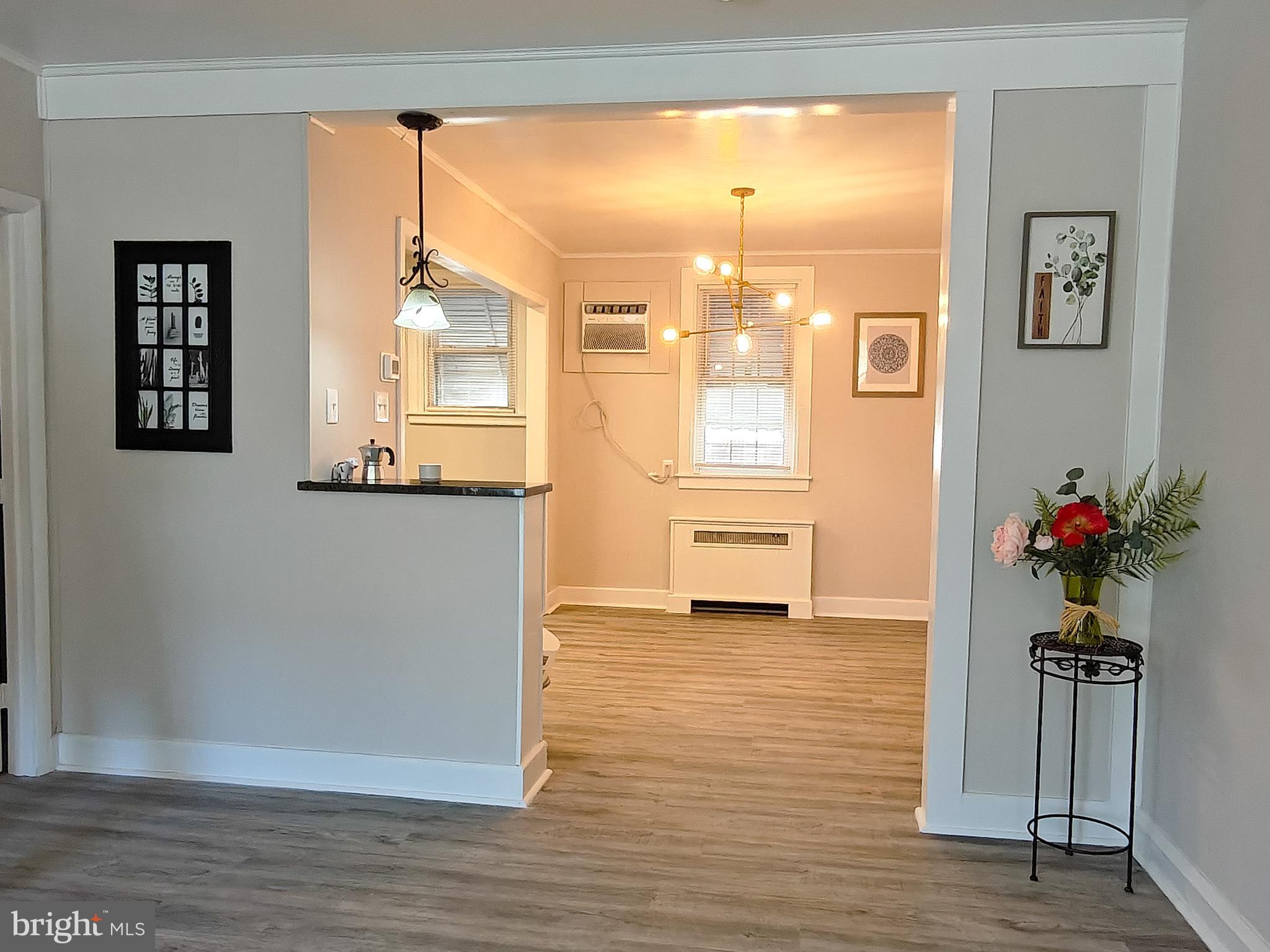 LAWNCREST - Residential