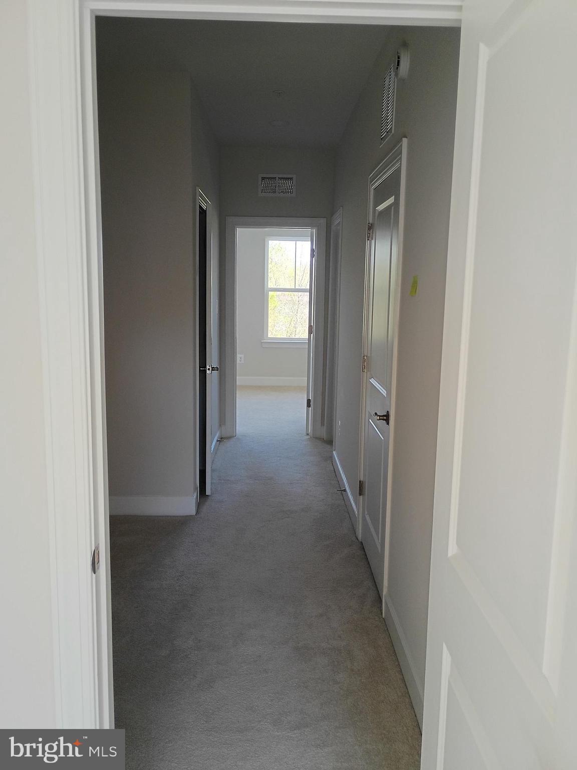 GATEWAY WEST - Residential