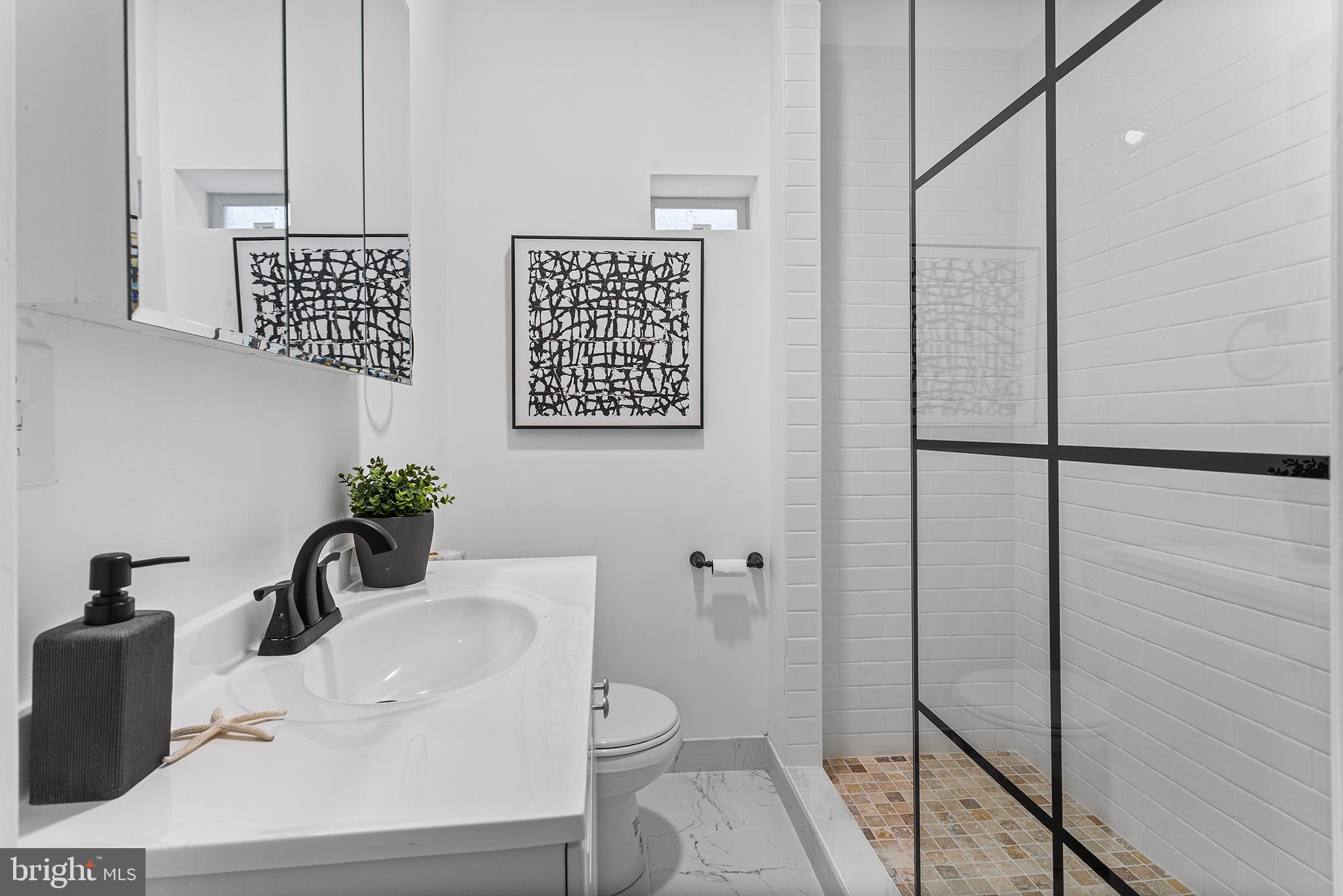 POINT BREEZE - Residential