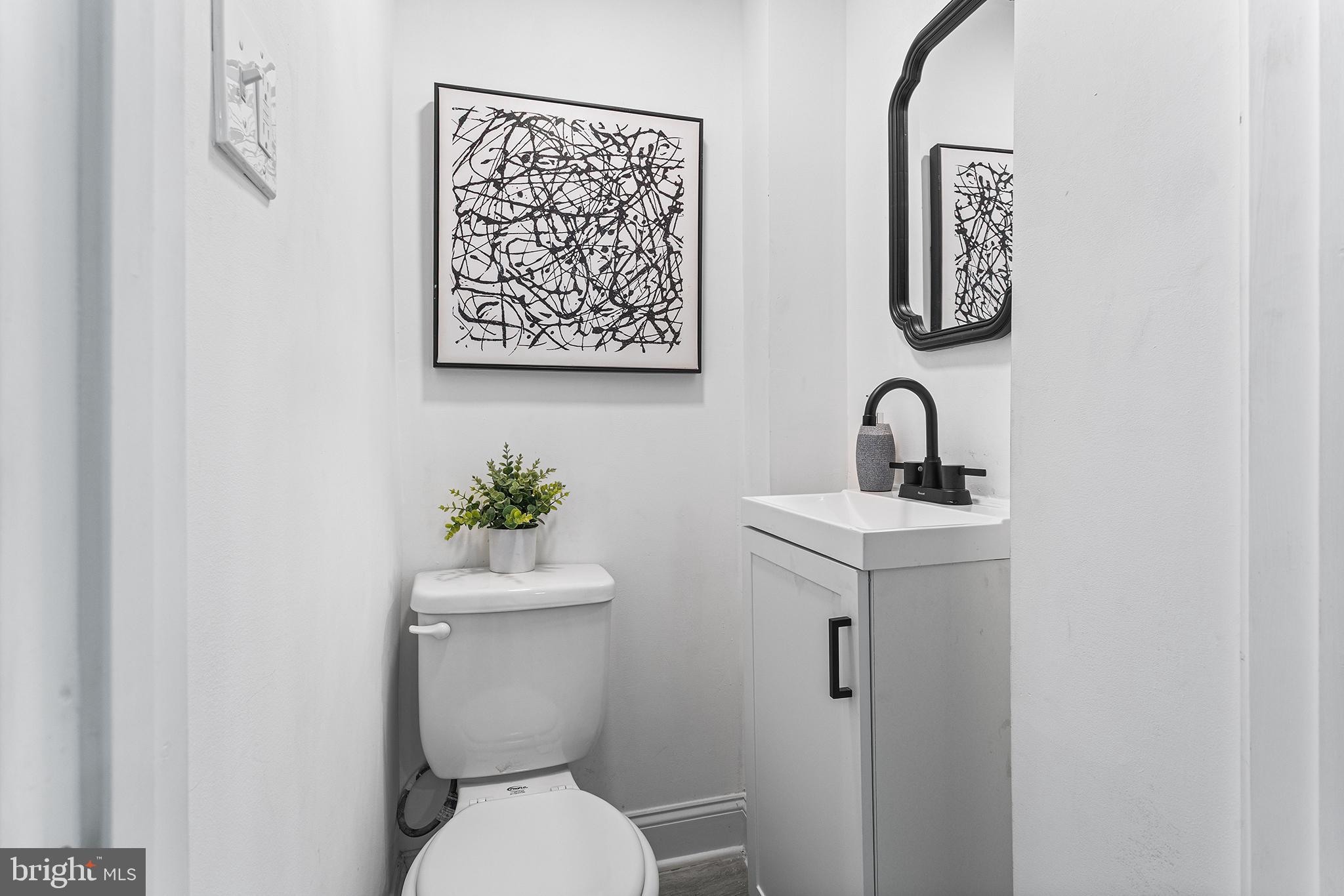 POINT BREEZE - Residential
