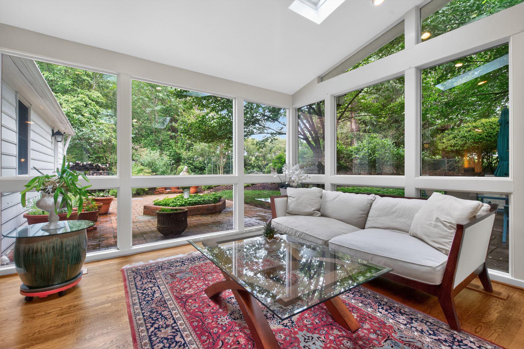 LAKEWOOD ESTATES - Residential