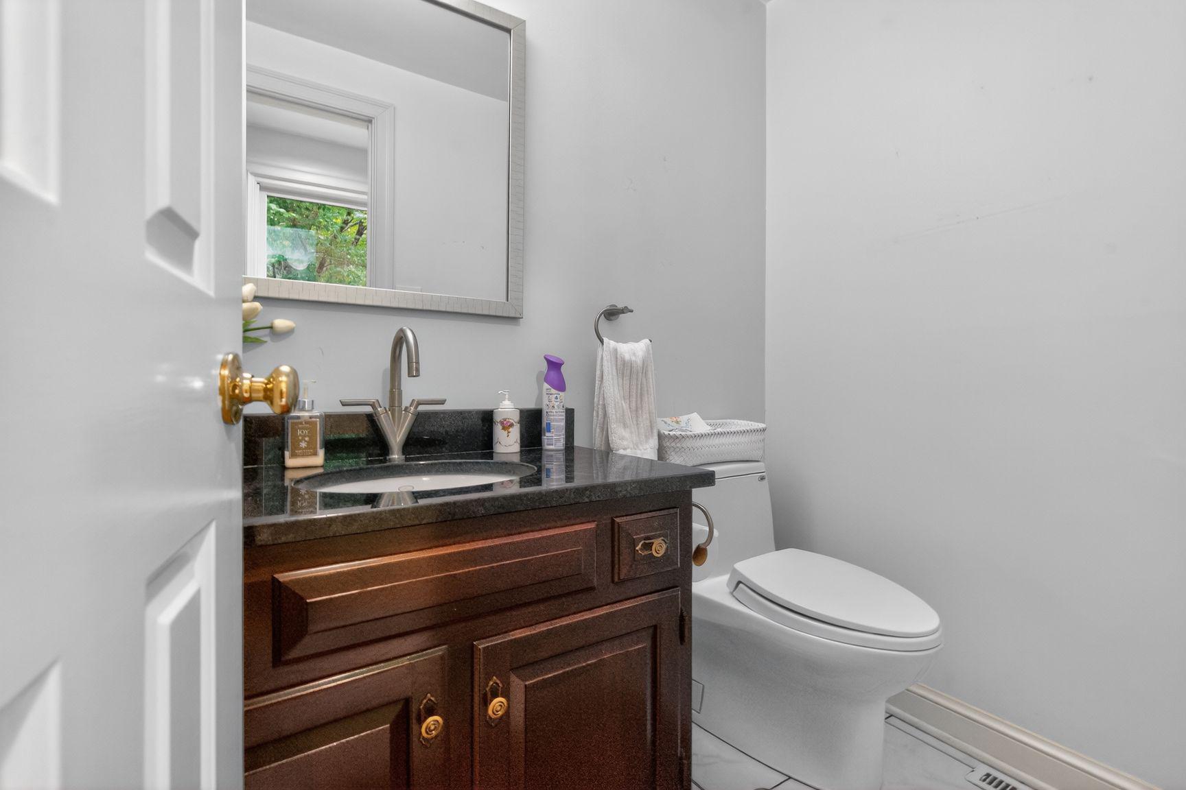 LAKEWOOD ESTATES - Residential