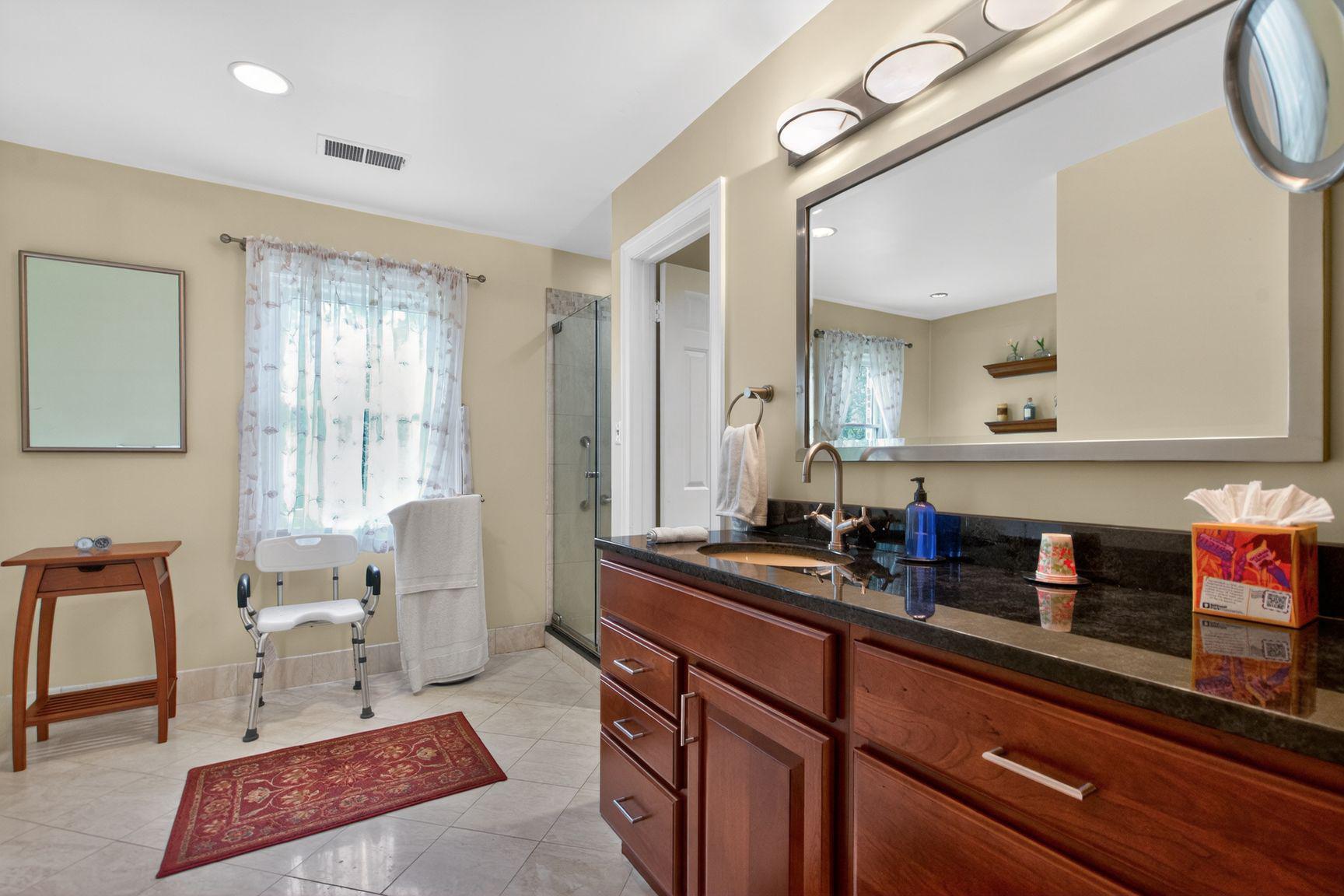 LAKEWOOD ESTATES - Residential
