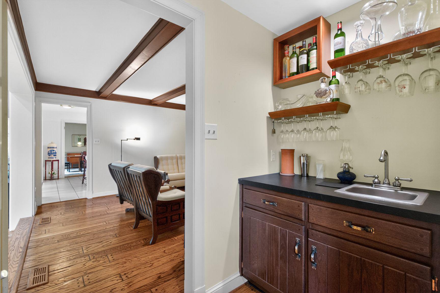 LAKEWOOD ESTATES - Residential