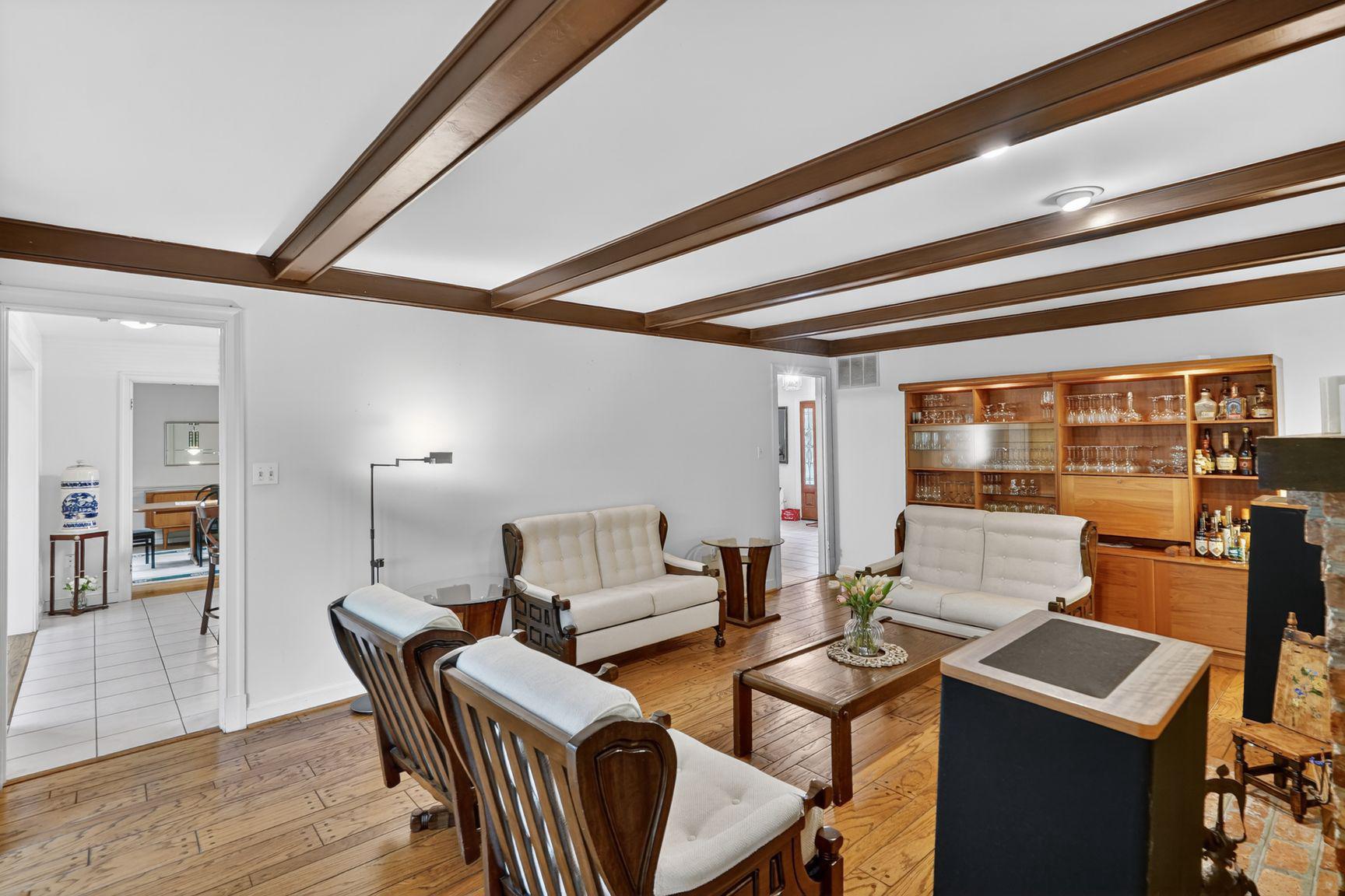 LAKEWOOD ESTATES - Residential