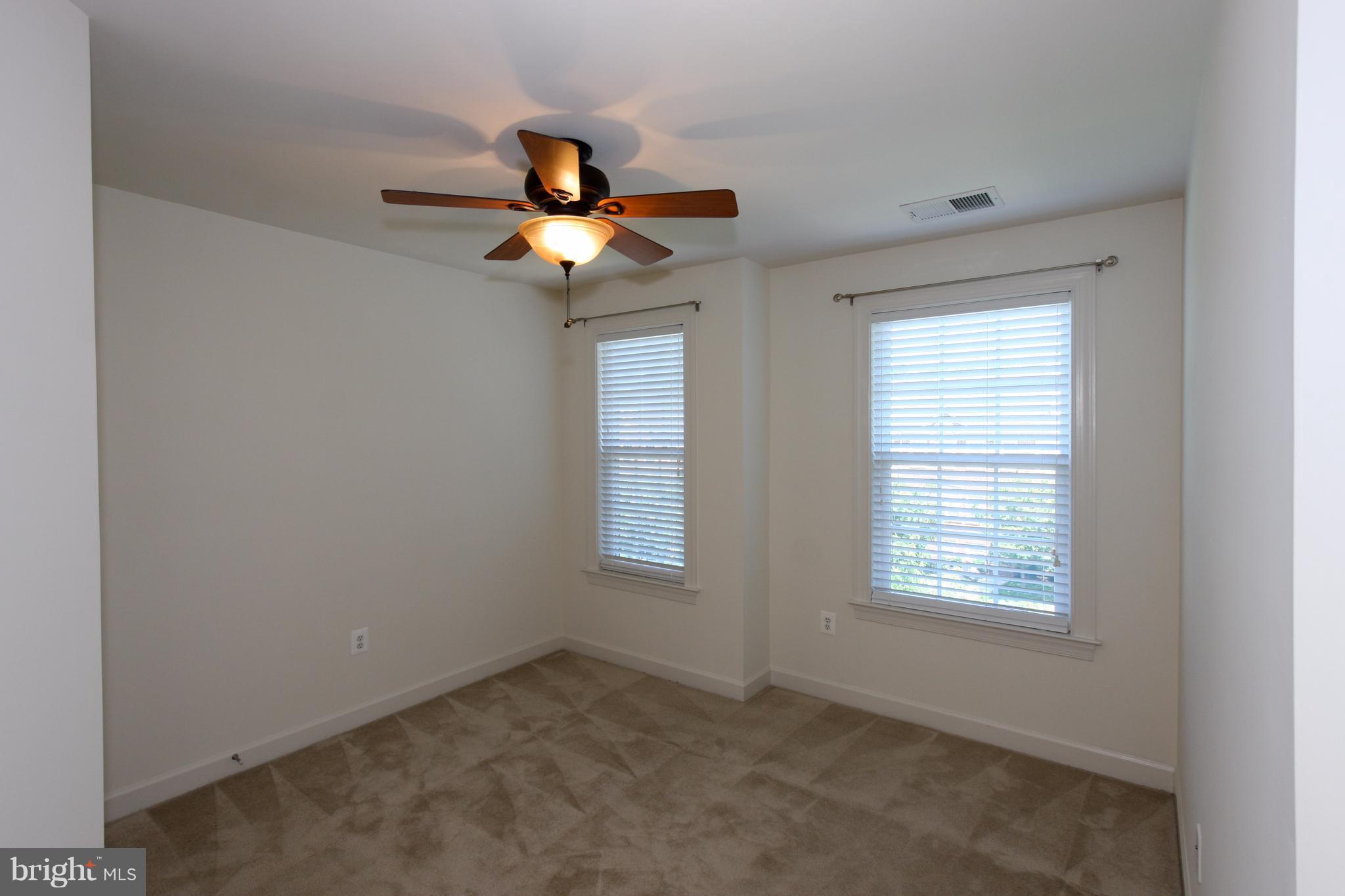 OAK CREEK CLUB GOLF COURSE - Residential