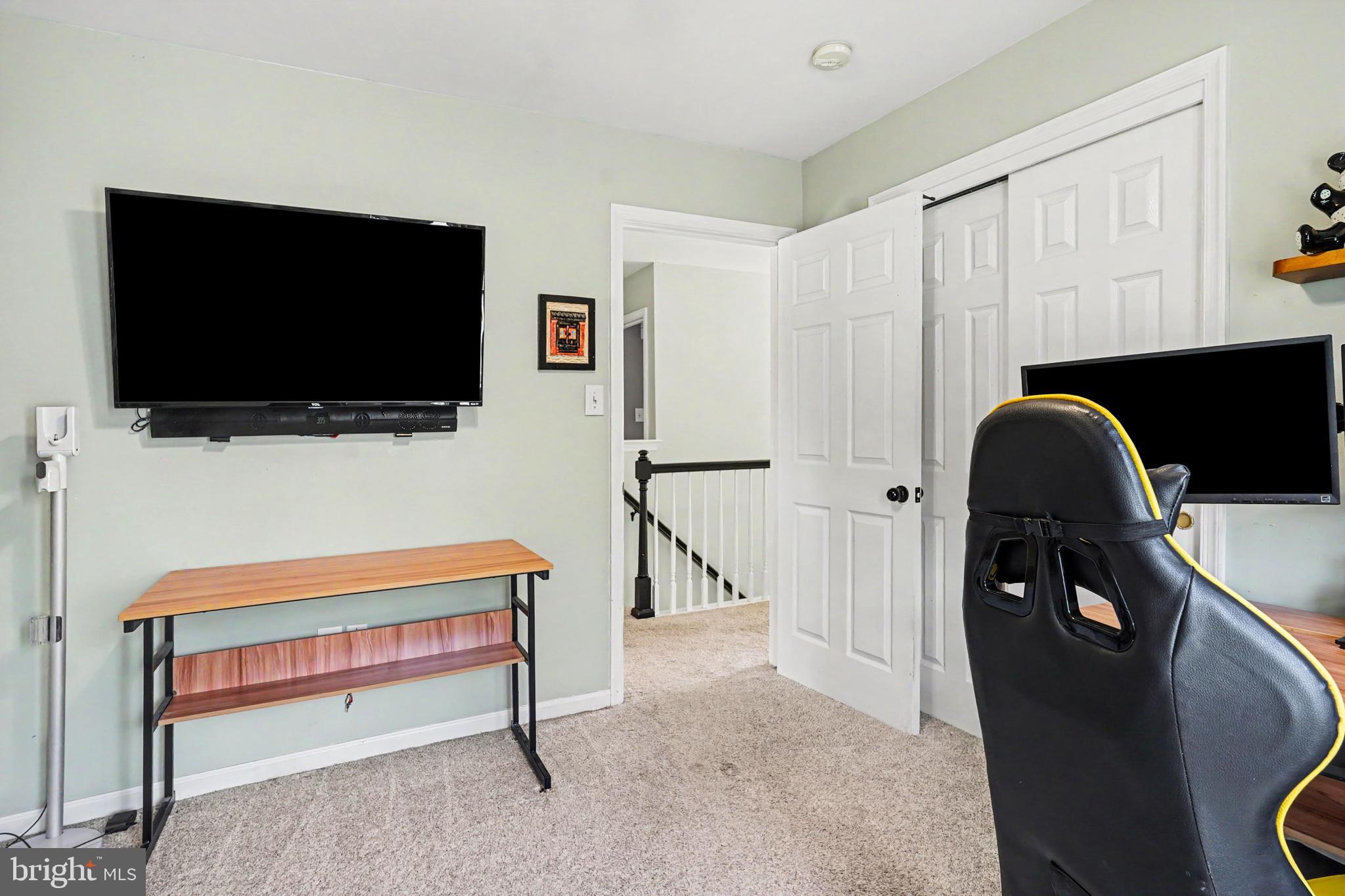 SEMINARY WAY - Residential