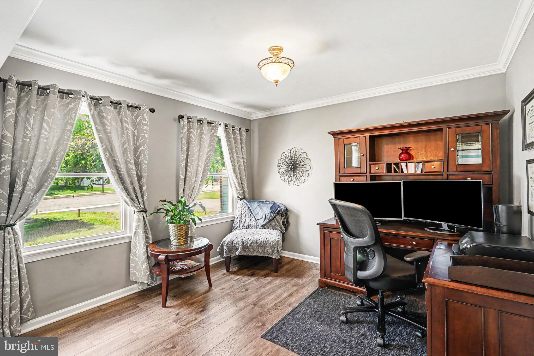 SEMINARY WAY - Residential