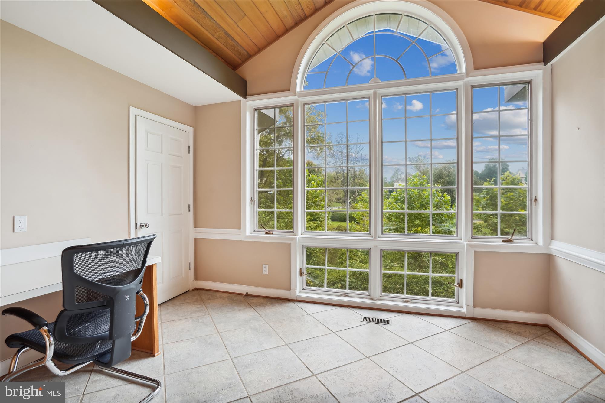 DEERFIELD POND - Residential